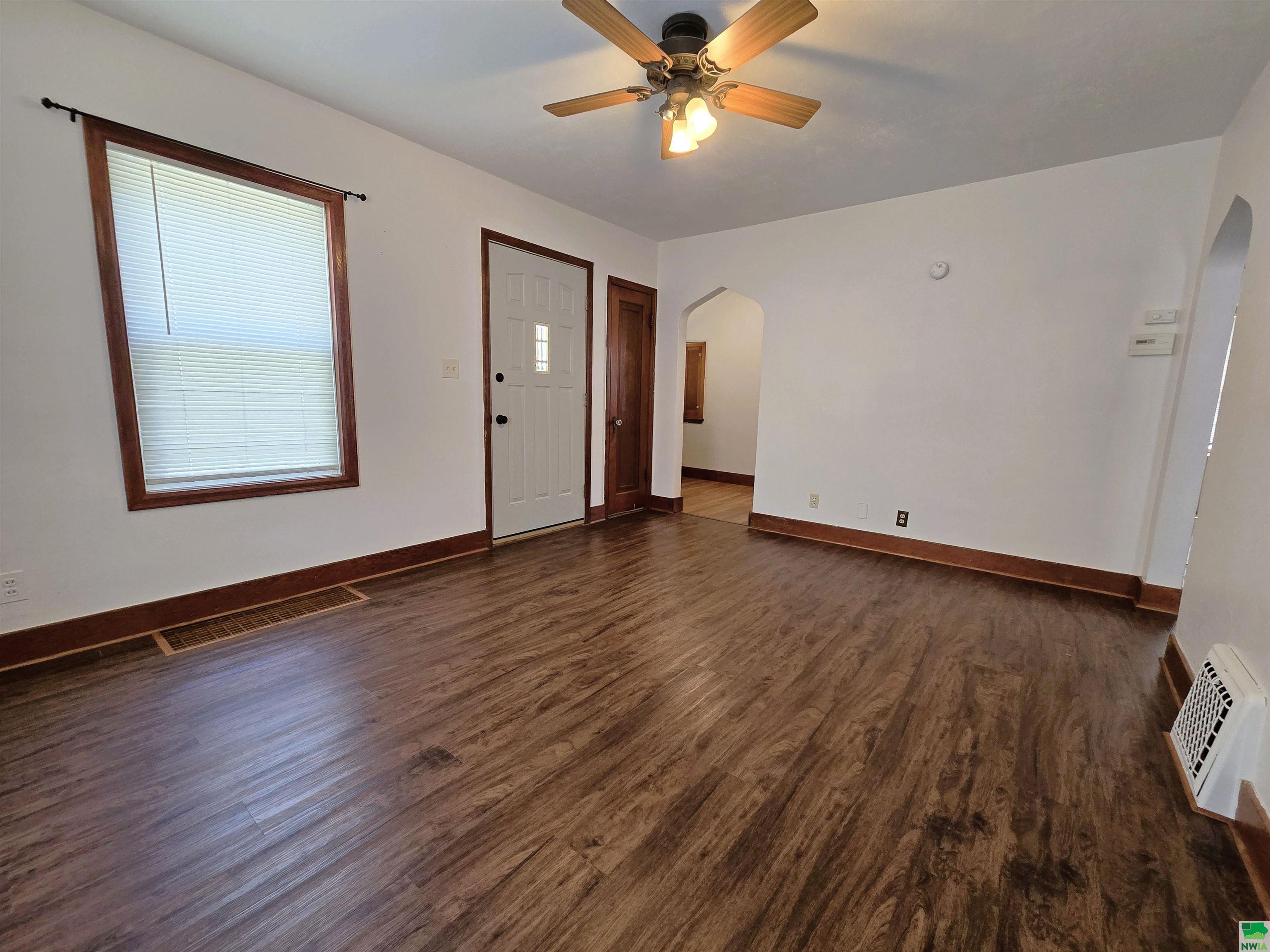 MLS #828632