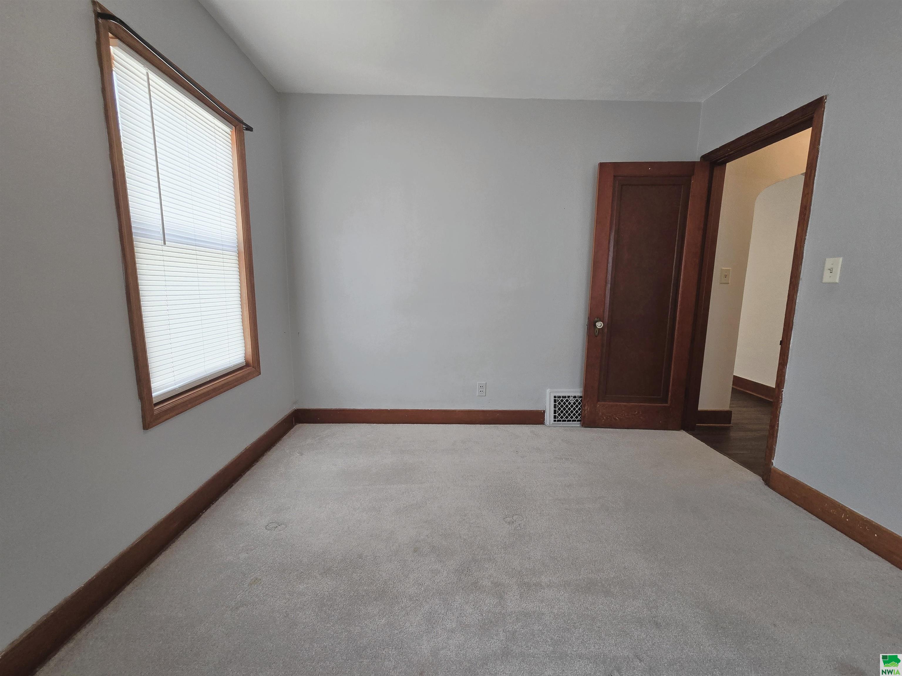 MLS #828632