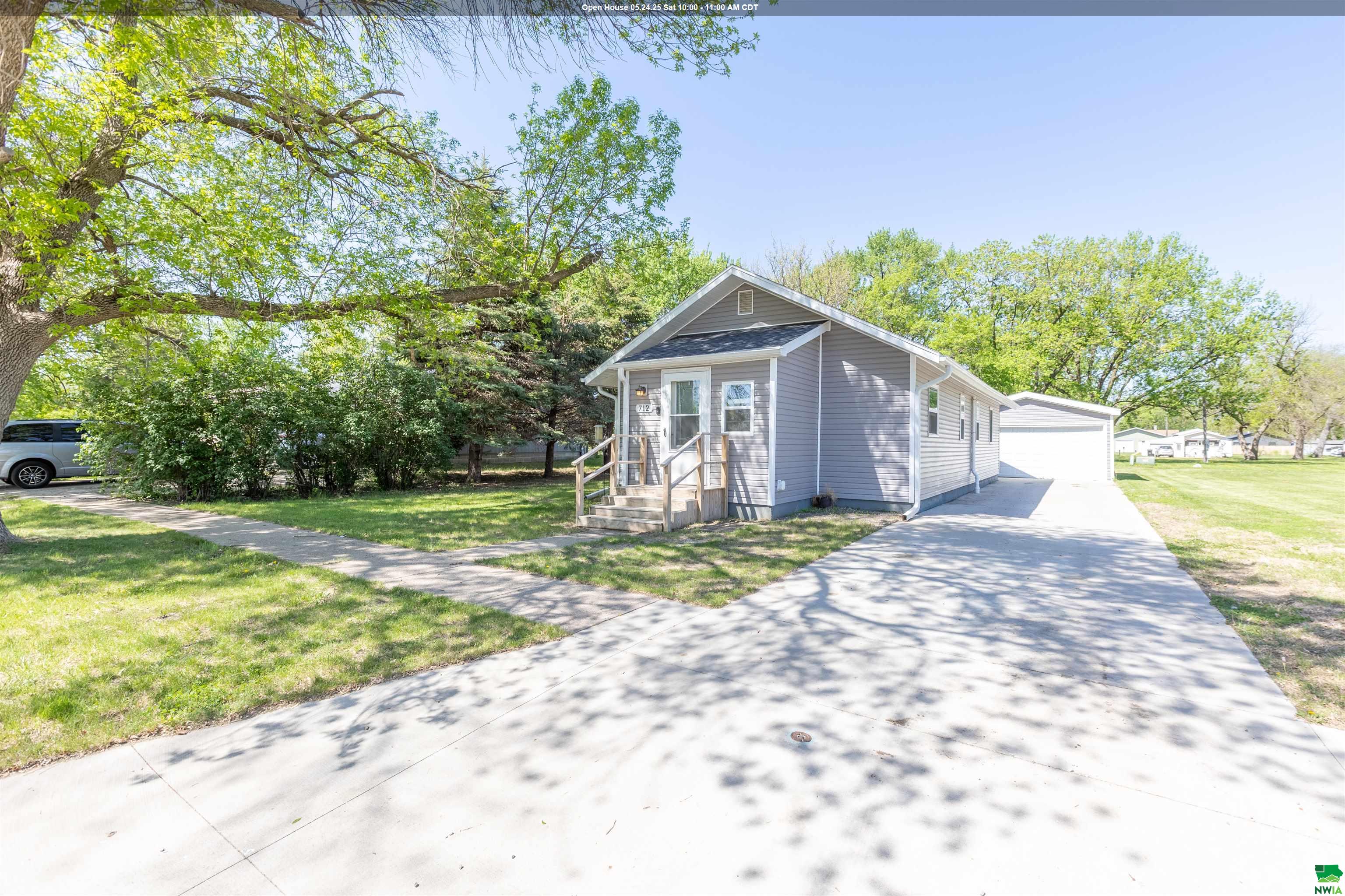712 4th Street, Onawa, IA 51040 