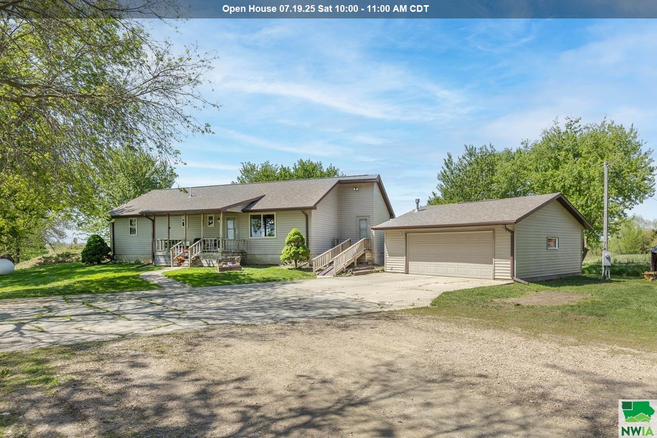 23215 Gum Ave., Onawa, IA 51040 