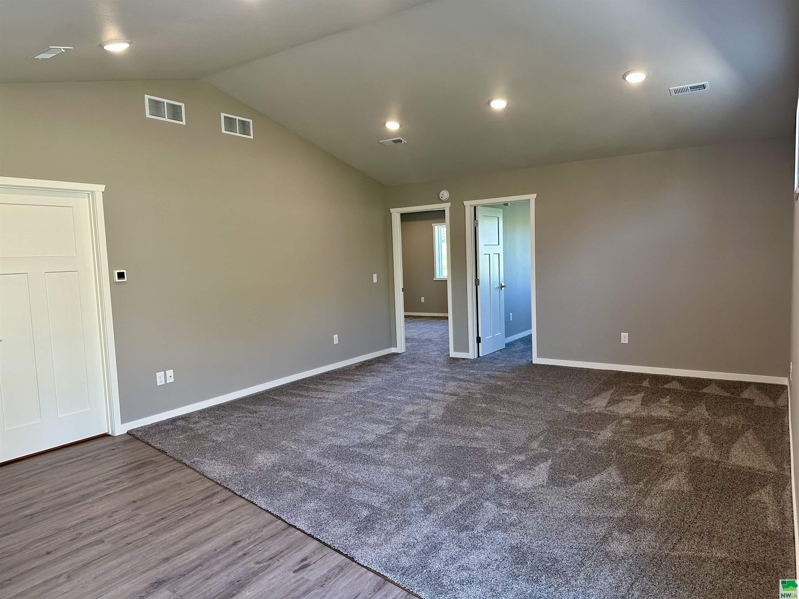 MLS #828644
