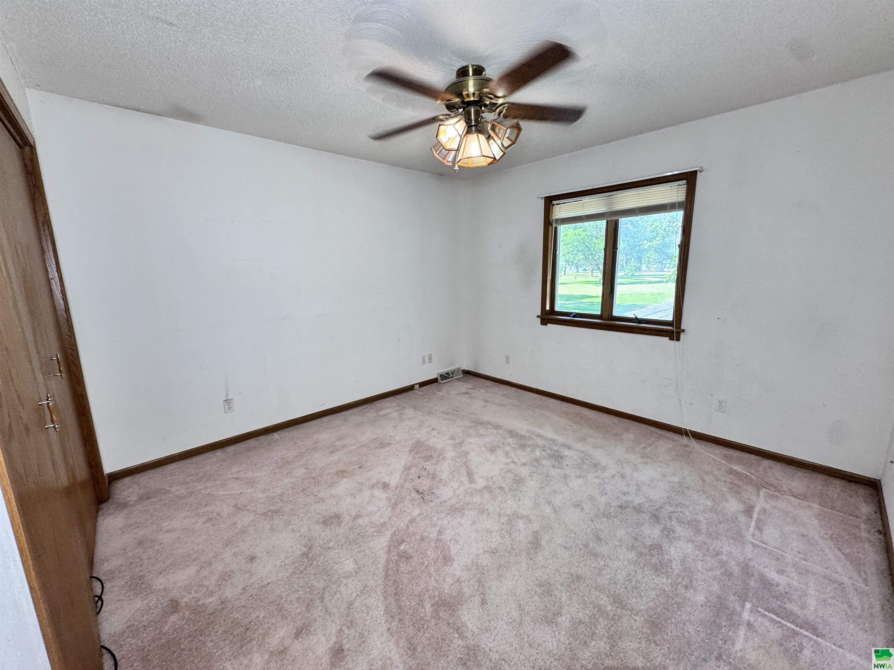 MLS #828645