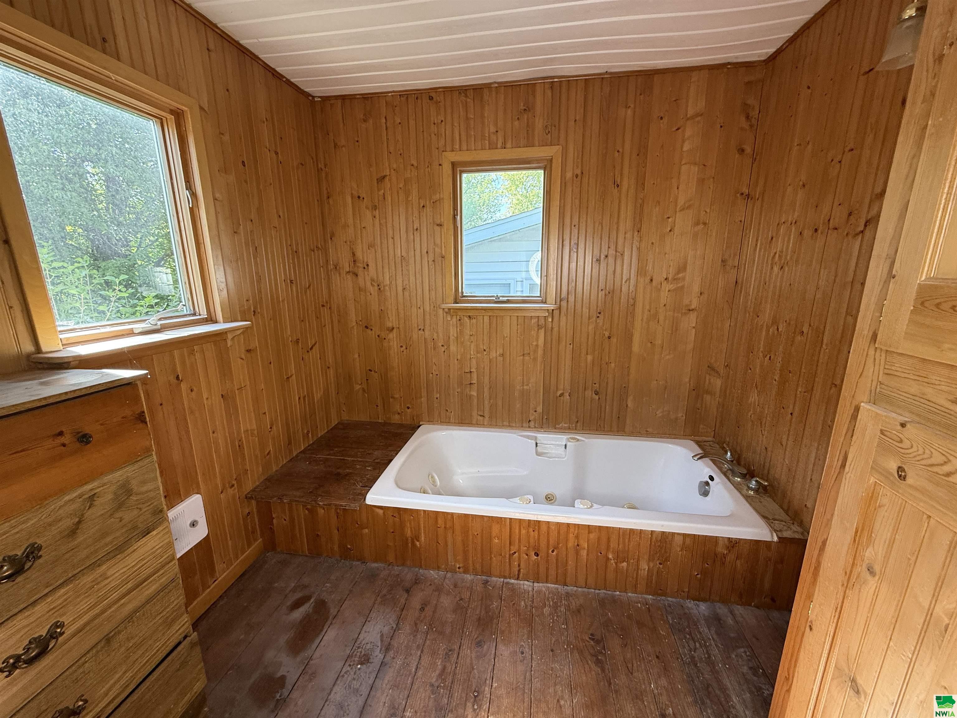MLS #828645
