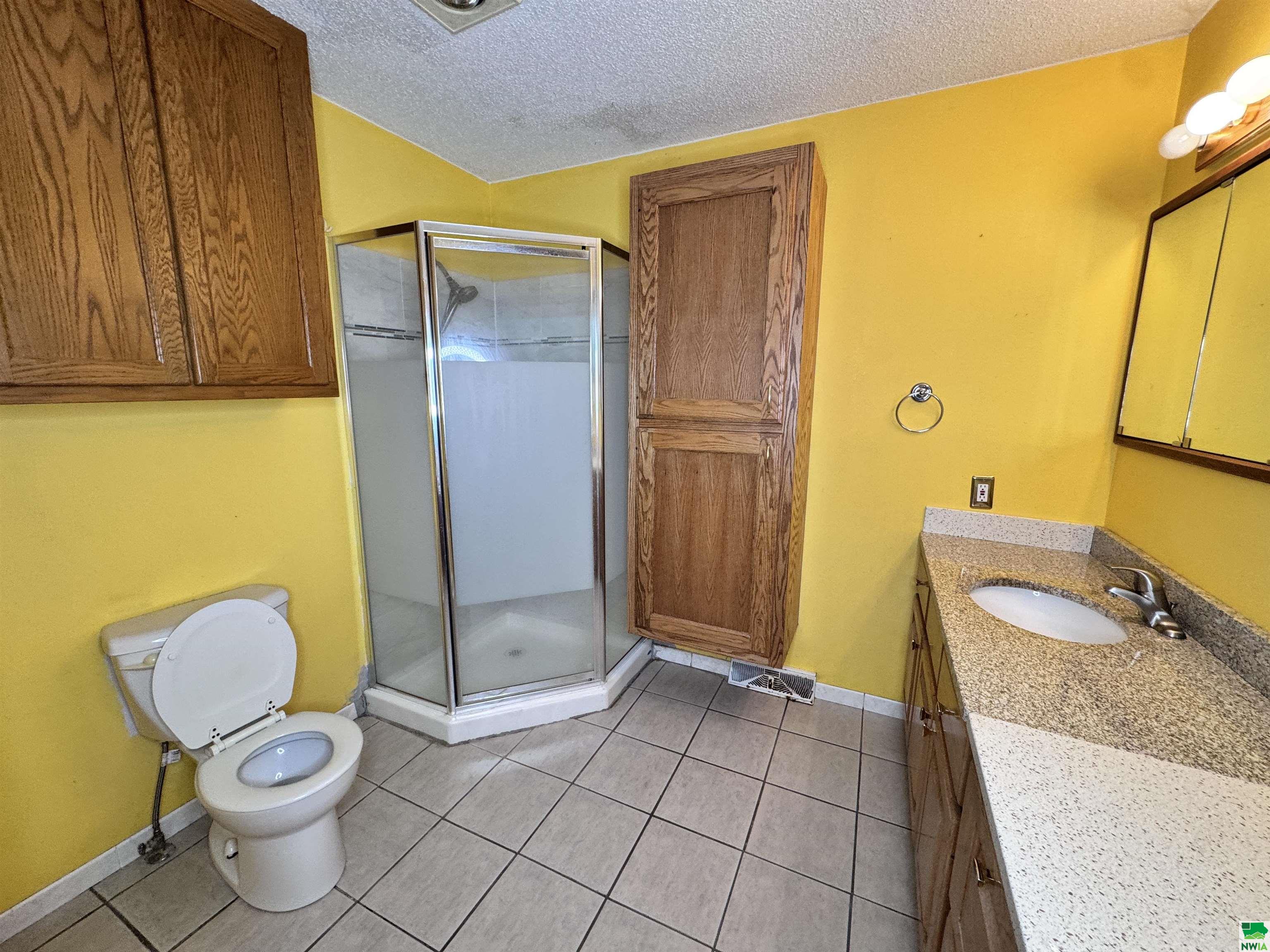 MLS #828645