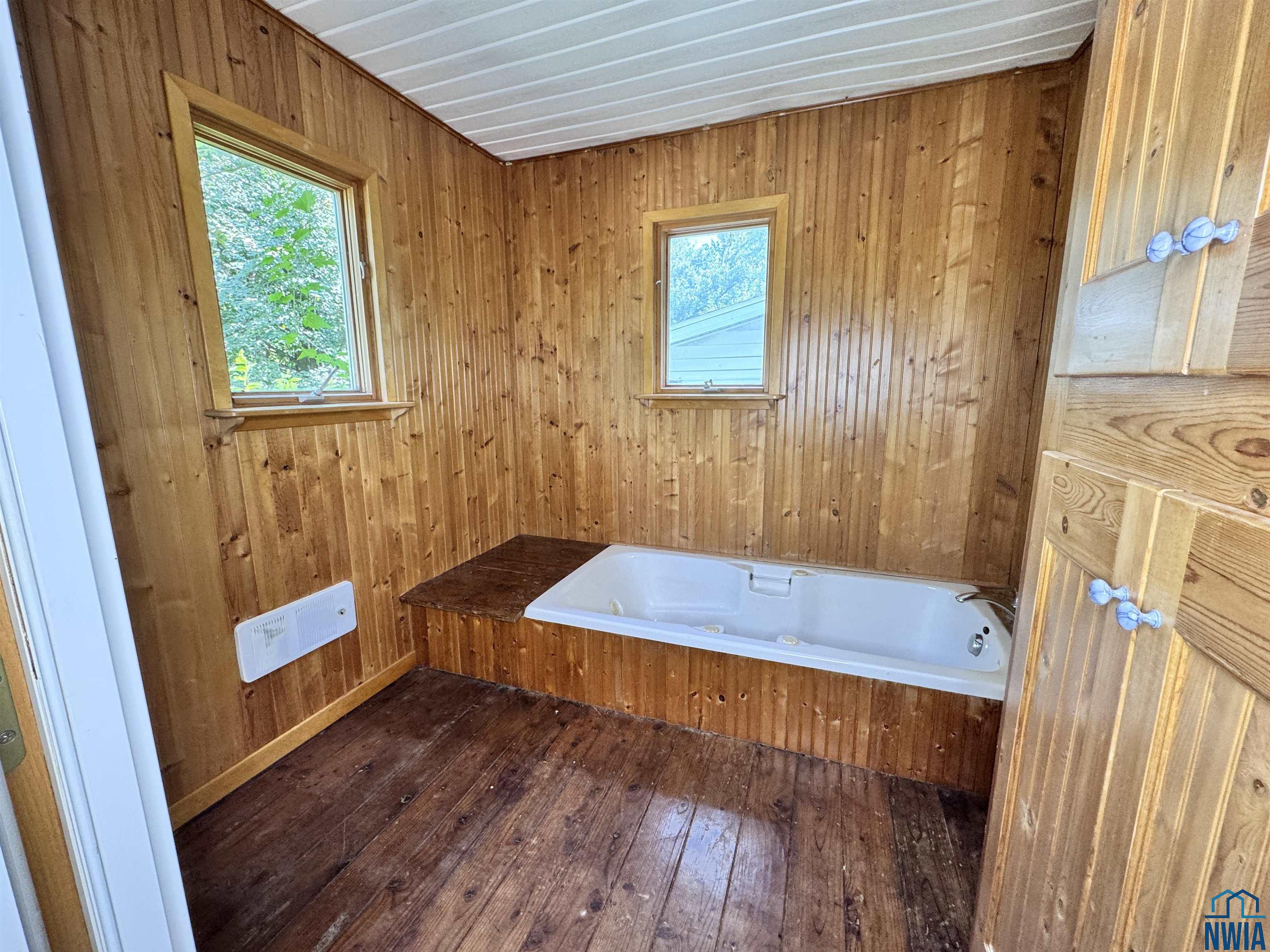 MLS #828645