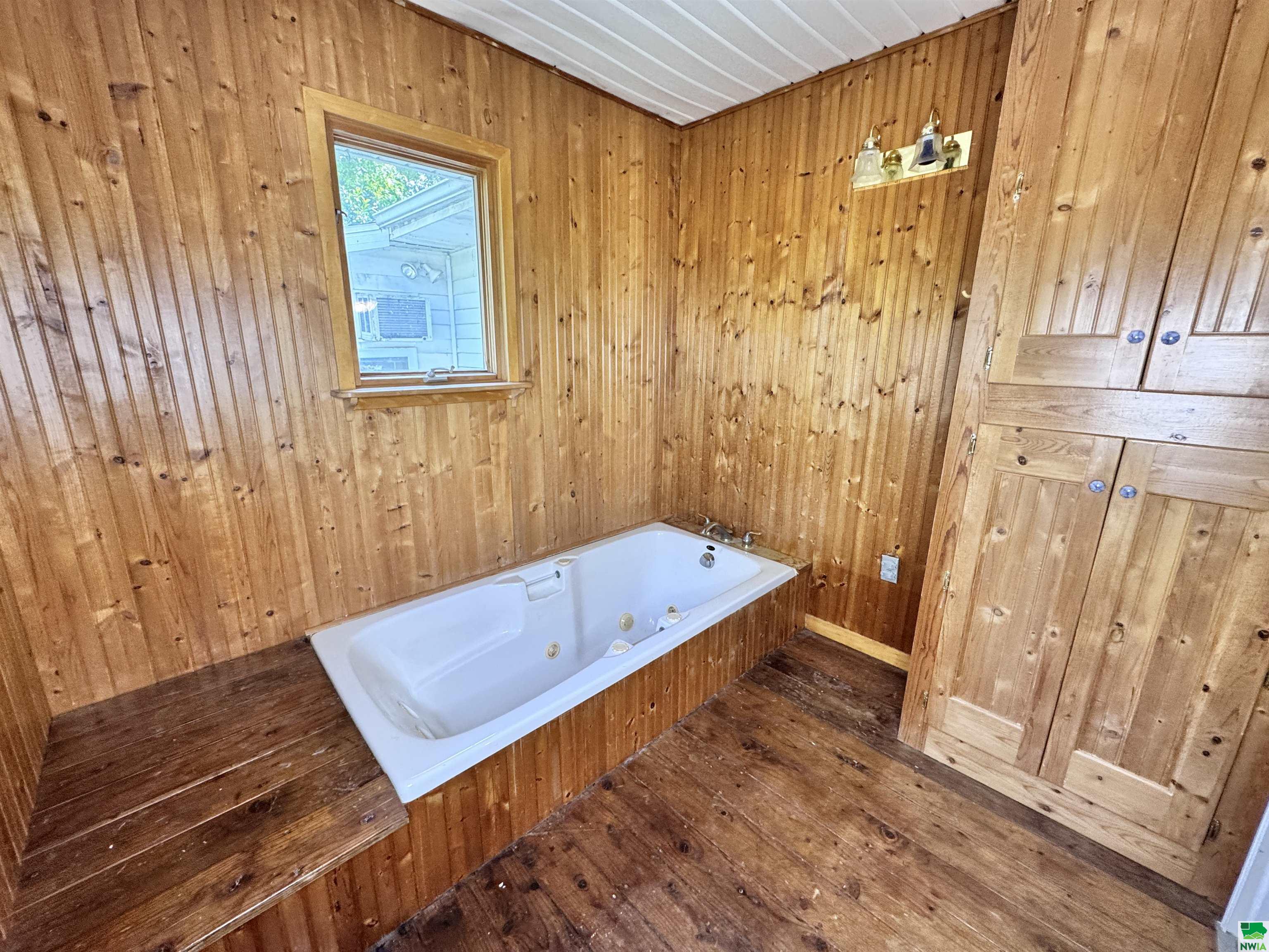 MLS #828645