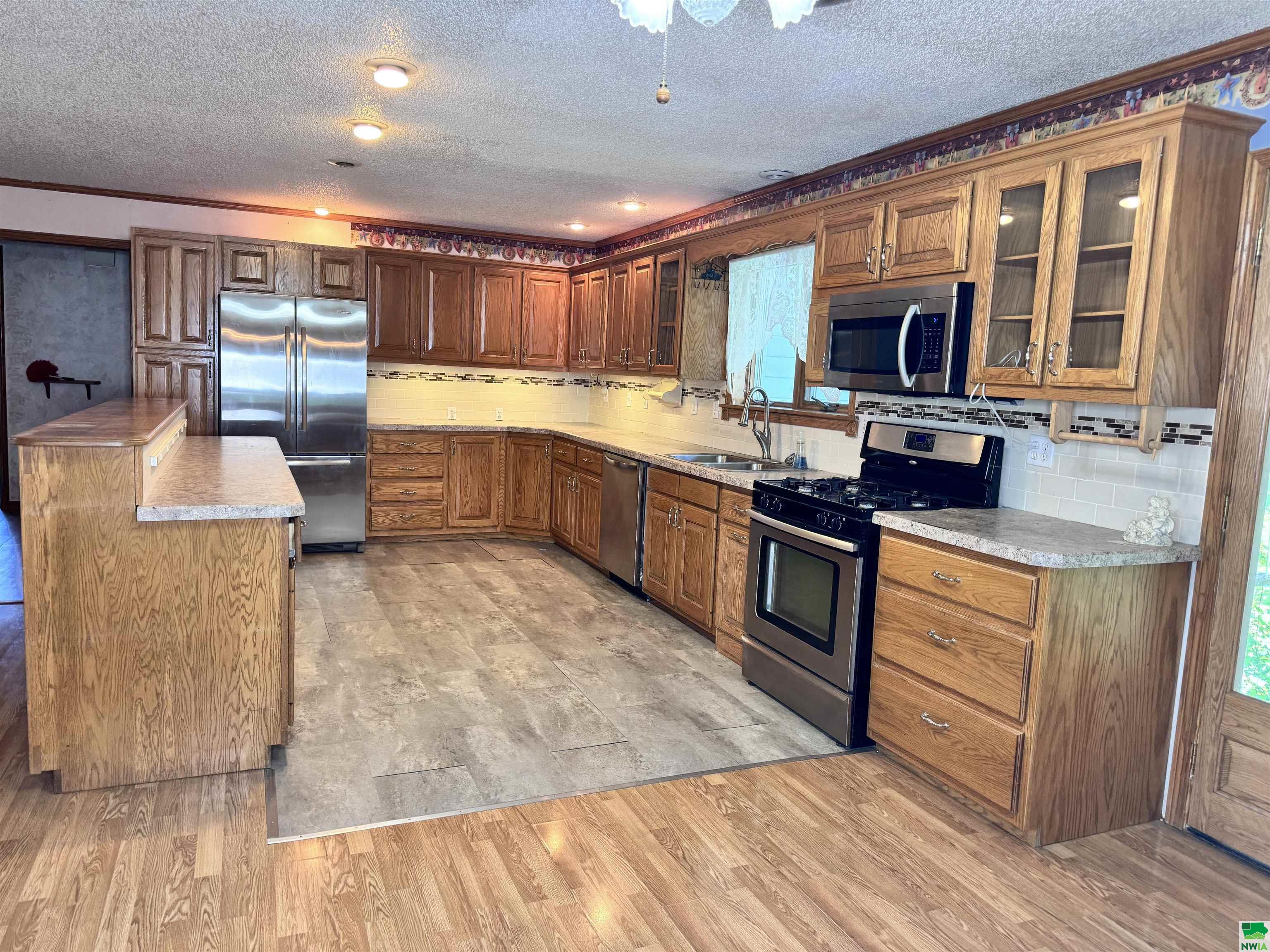 MLS #828645