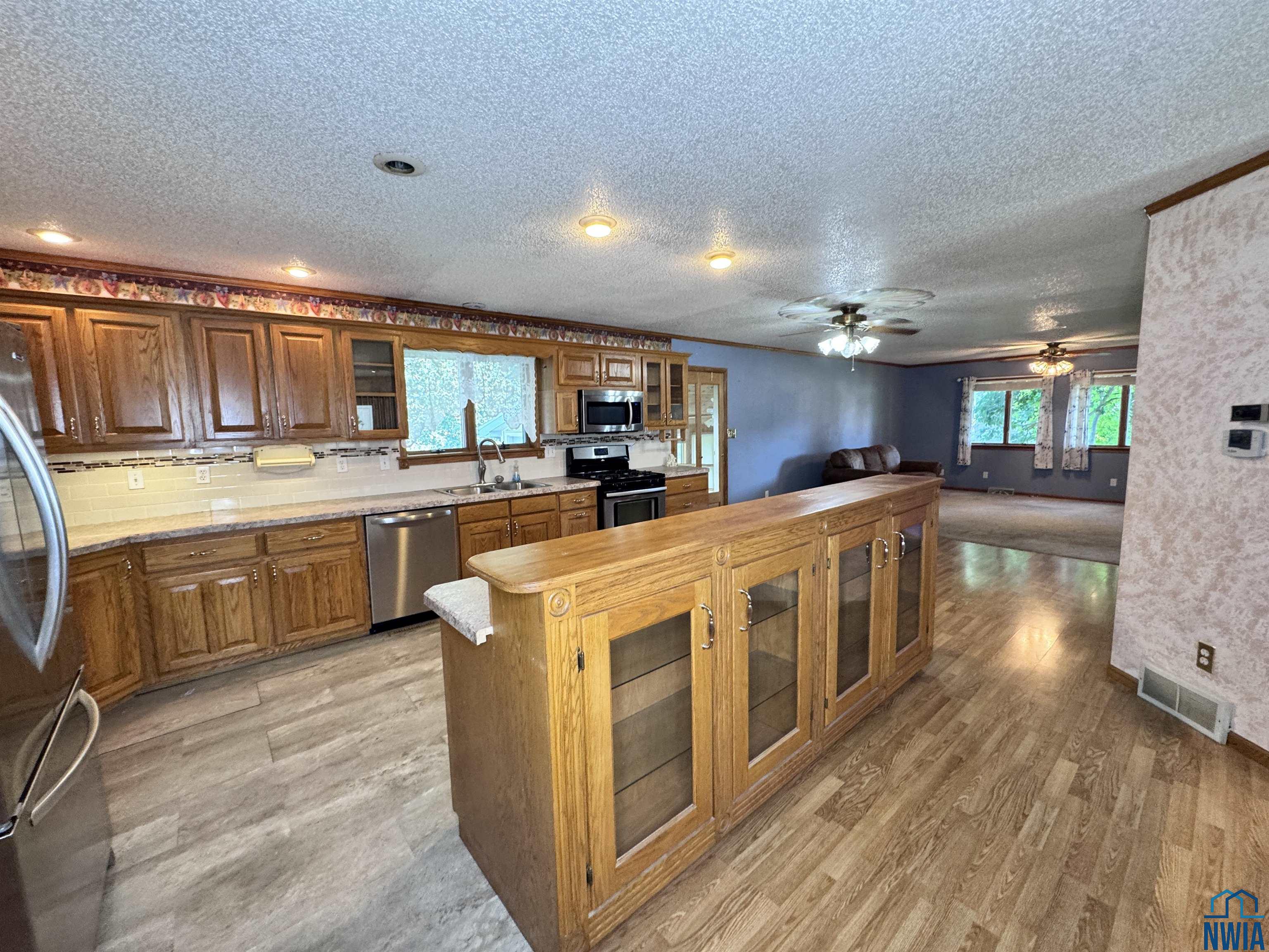 MLS #828645