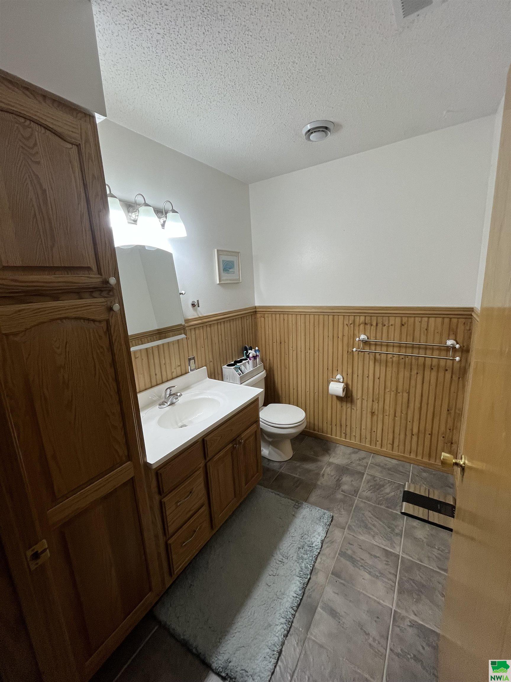 MLS #828650