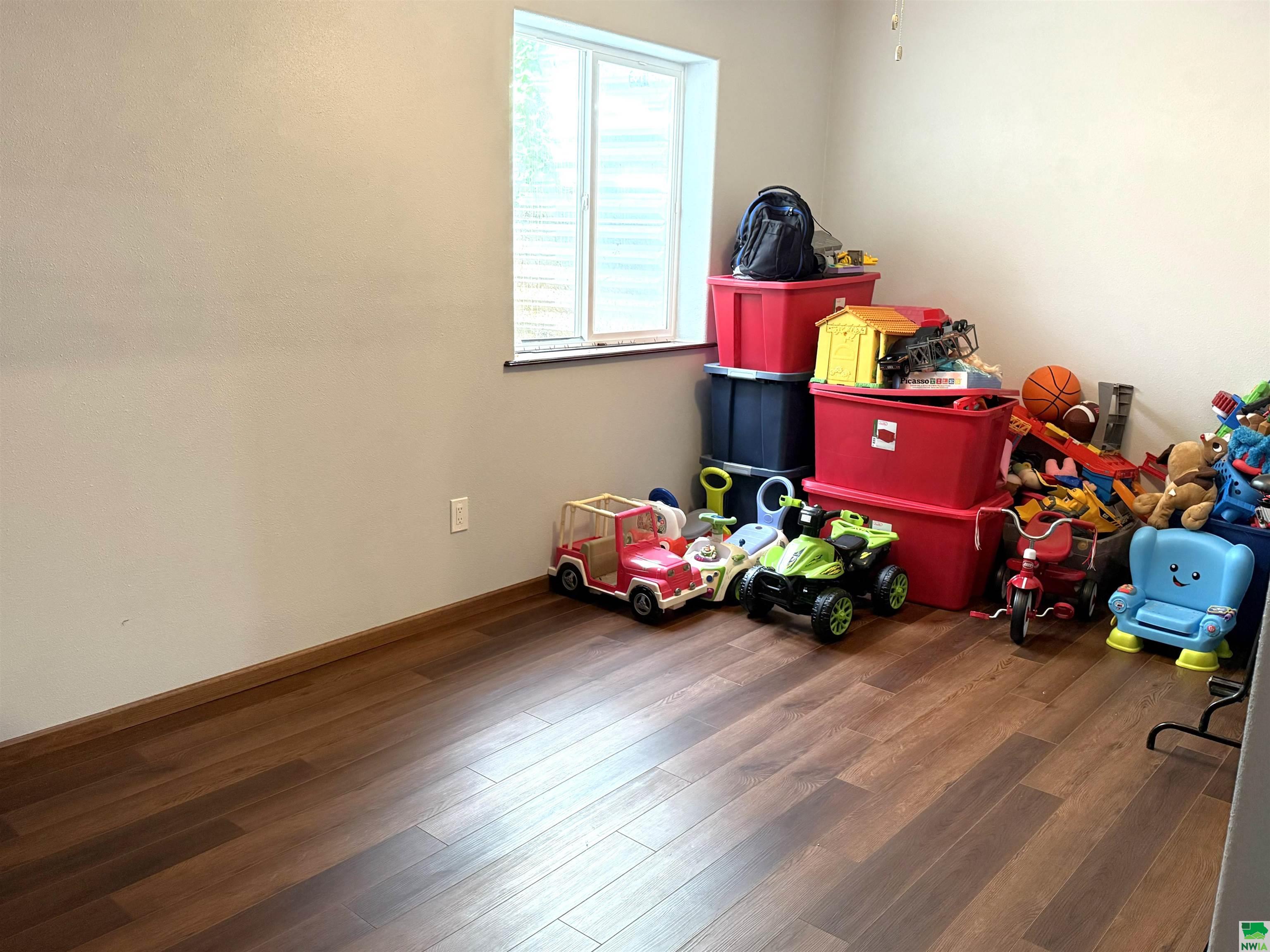 MLS #828652