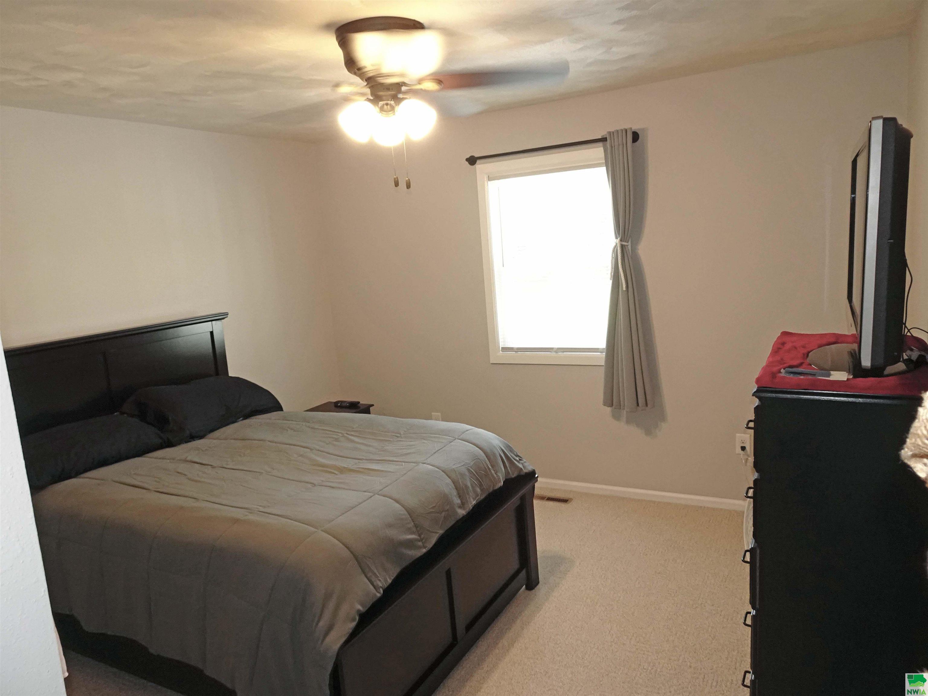 MLS #828658