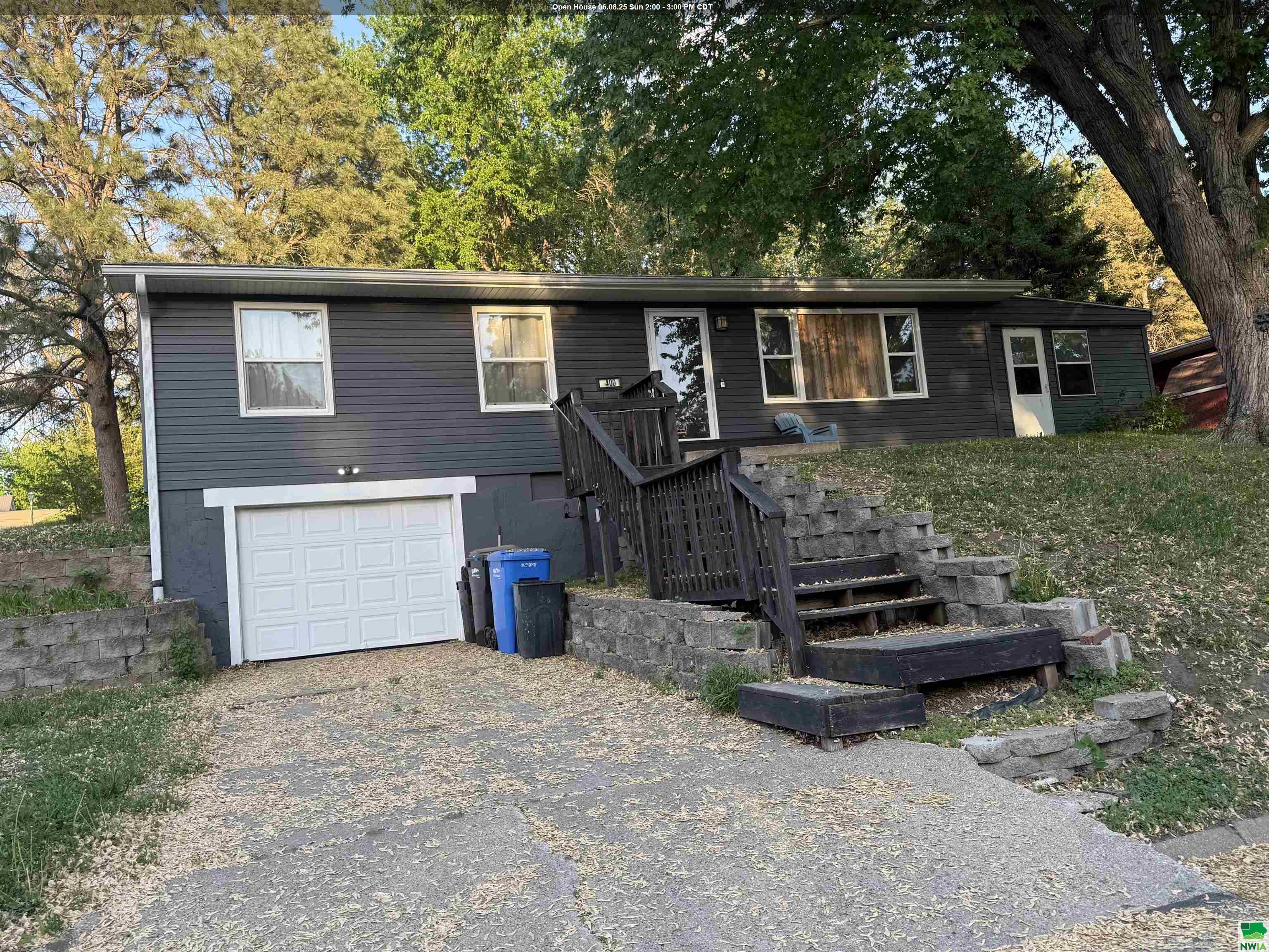 400 7th St S, Akron, IA 51001 
