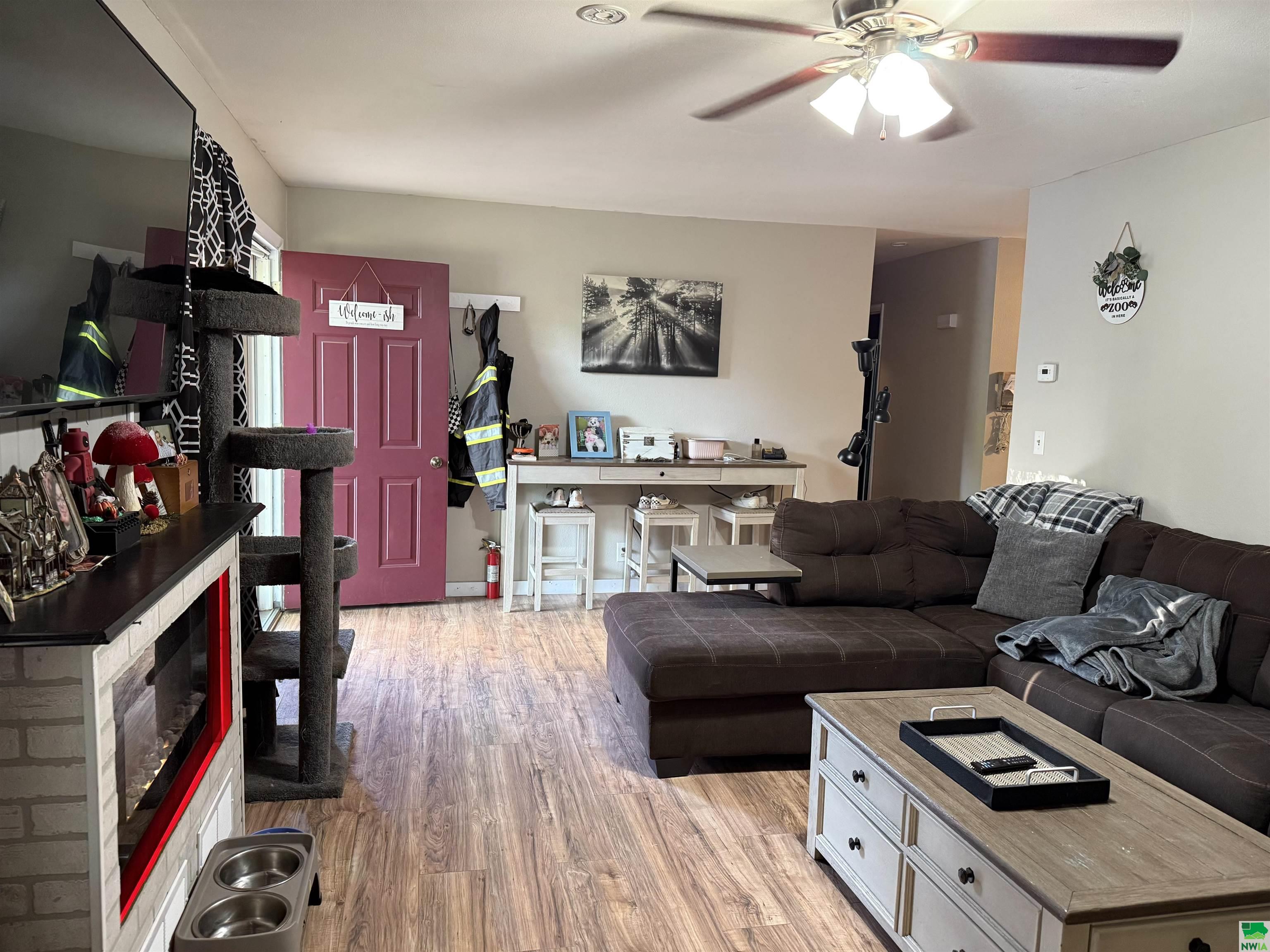 MLS #828660
