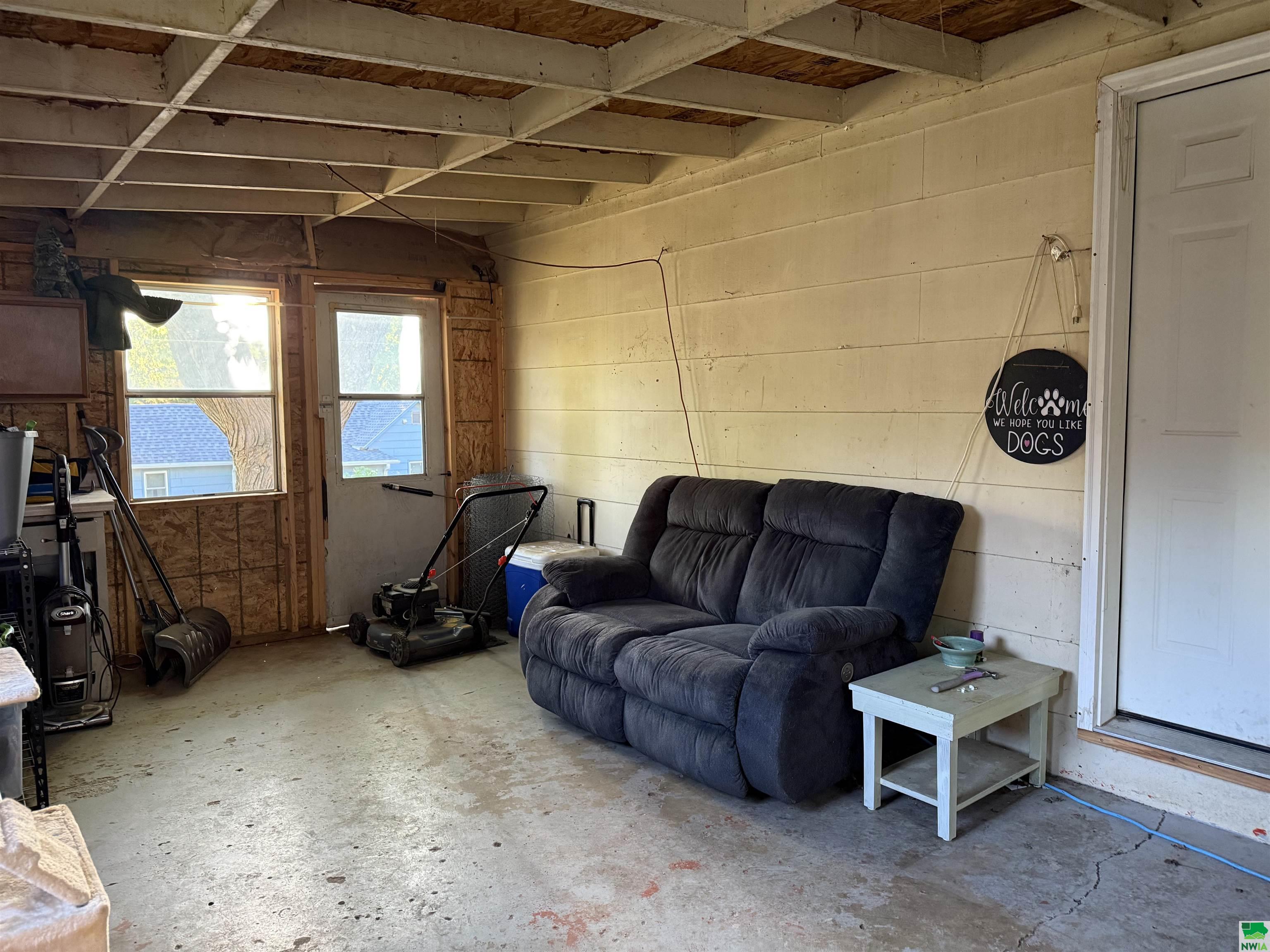 MLS #828660