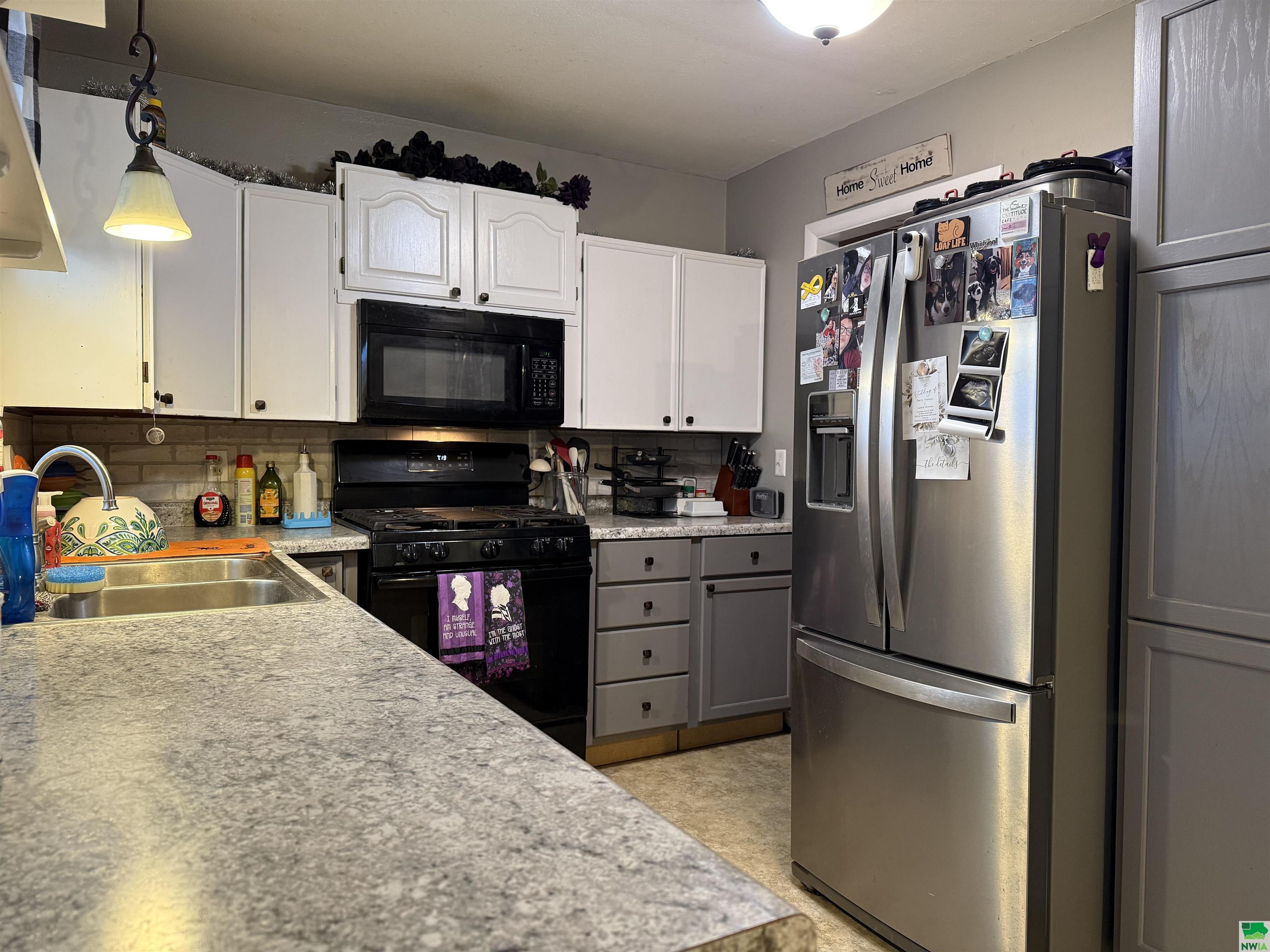 MLS #828660