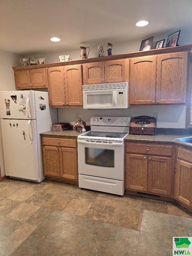 MLS #828663