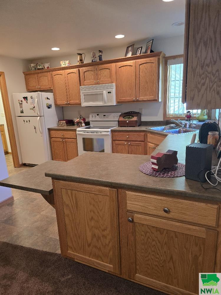 MLS #828663