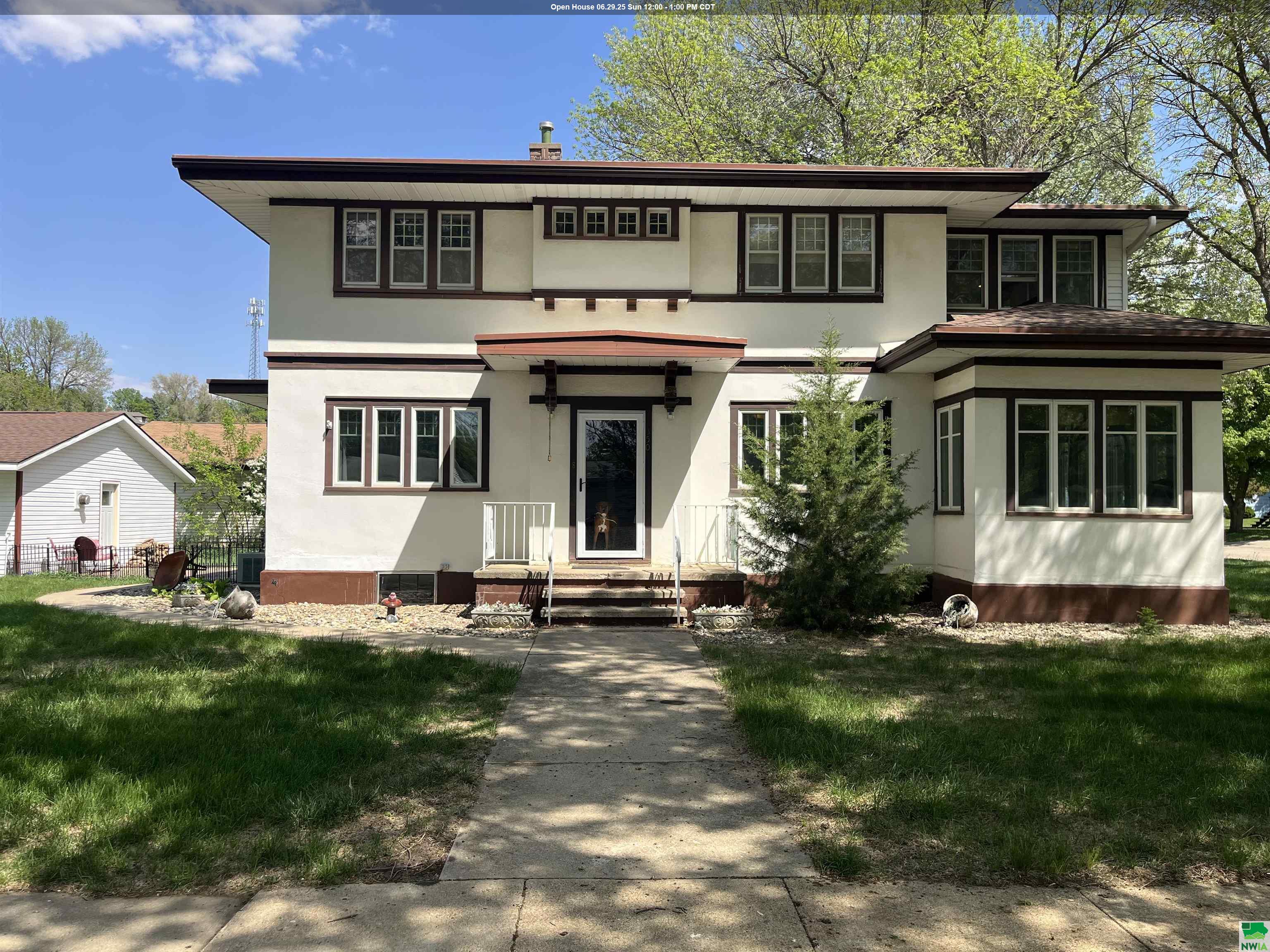 350 6th Street S, Akron, IA 51001 