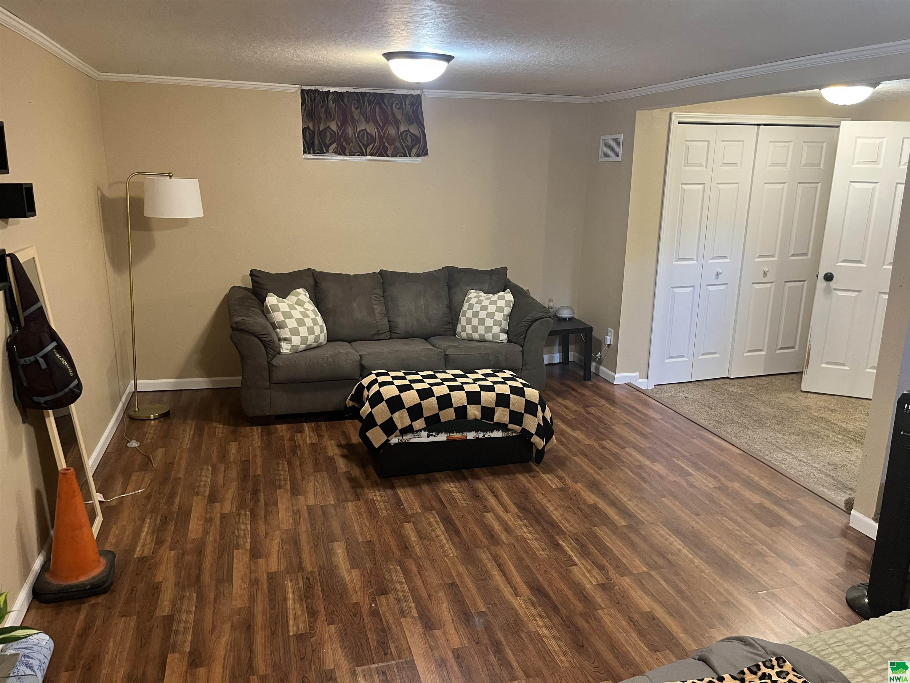 MLS #828672