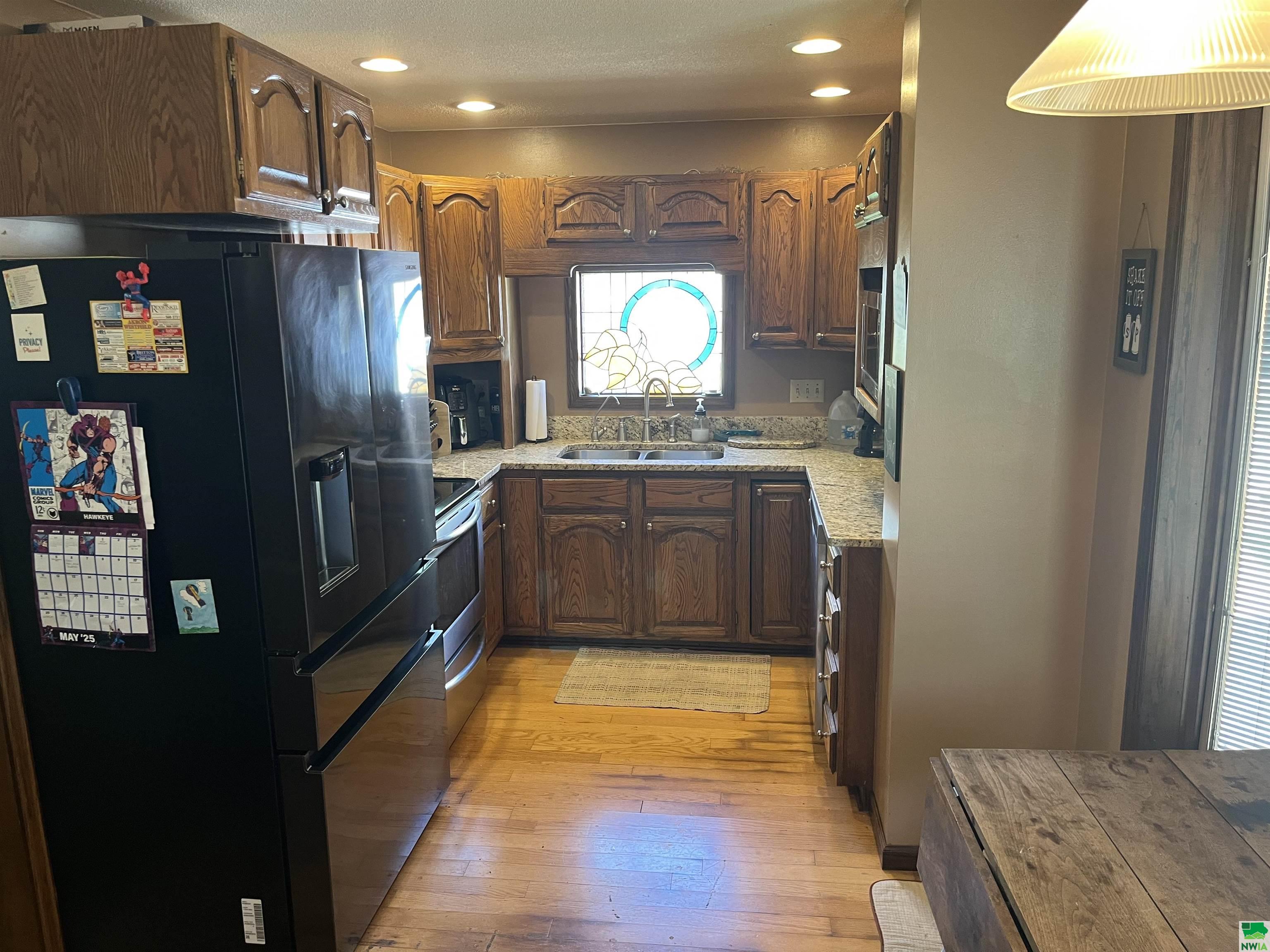 MLS #828672