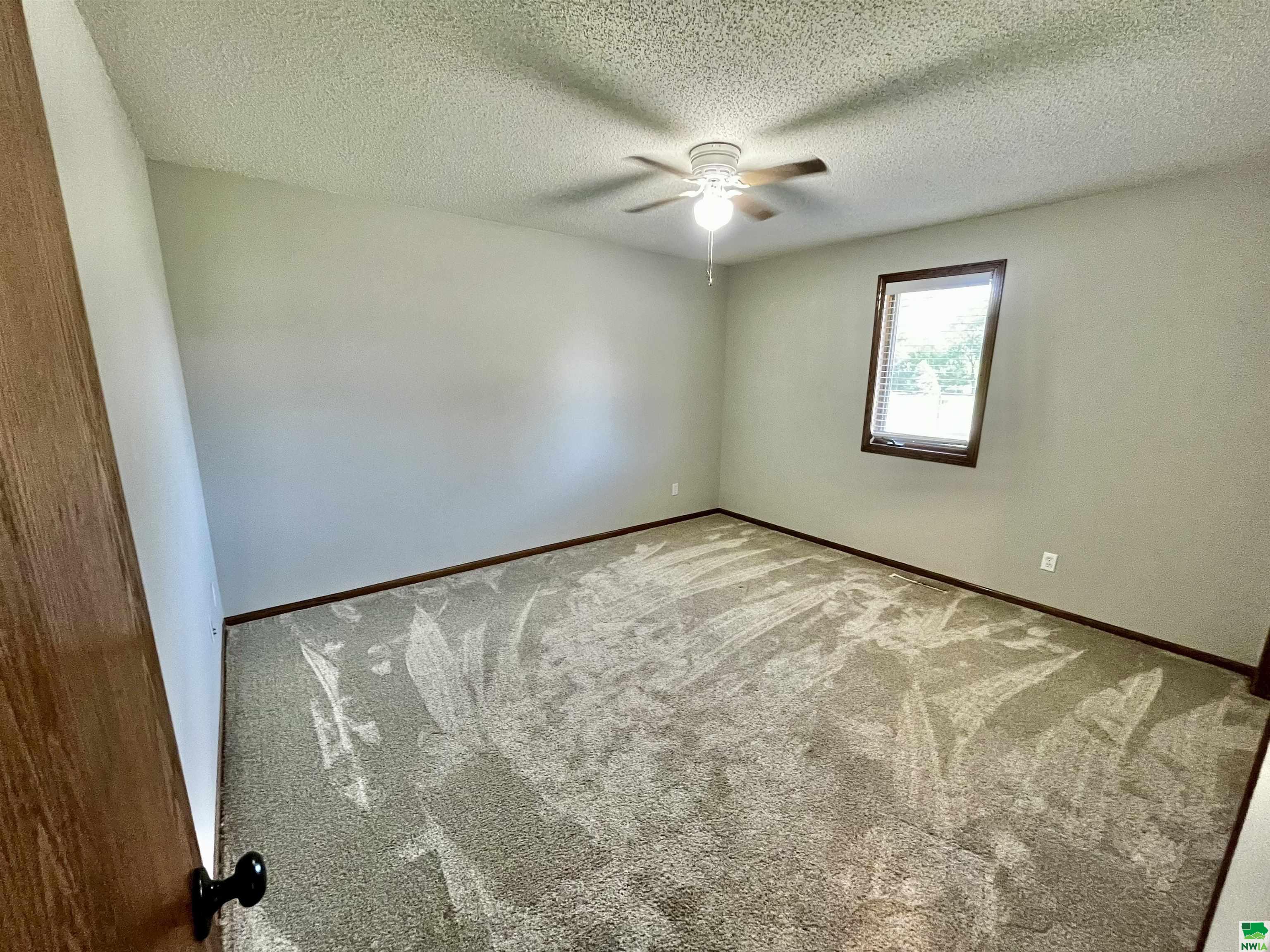 MLS #828689