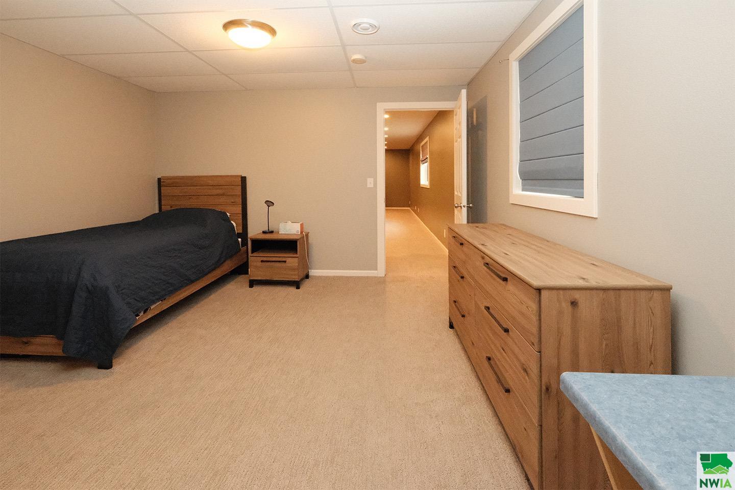 MLS #828690