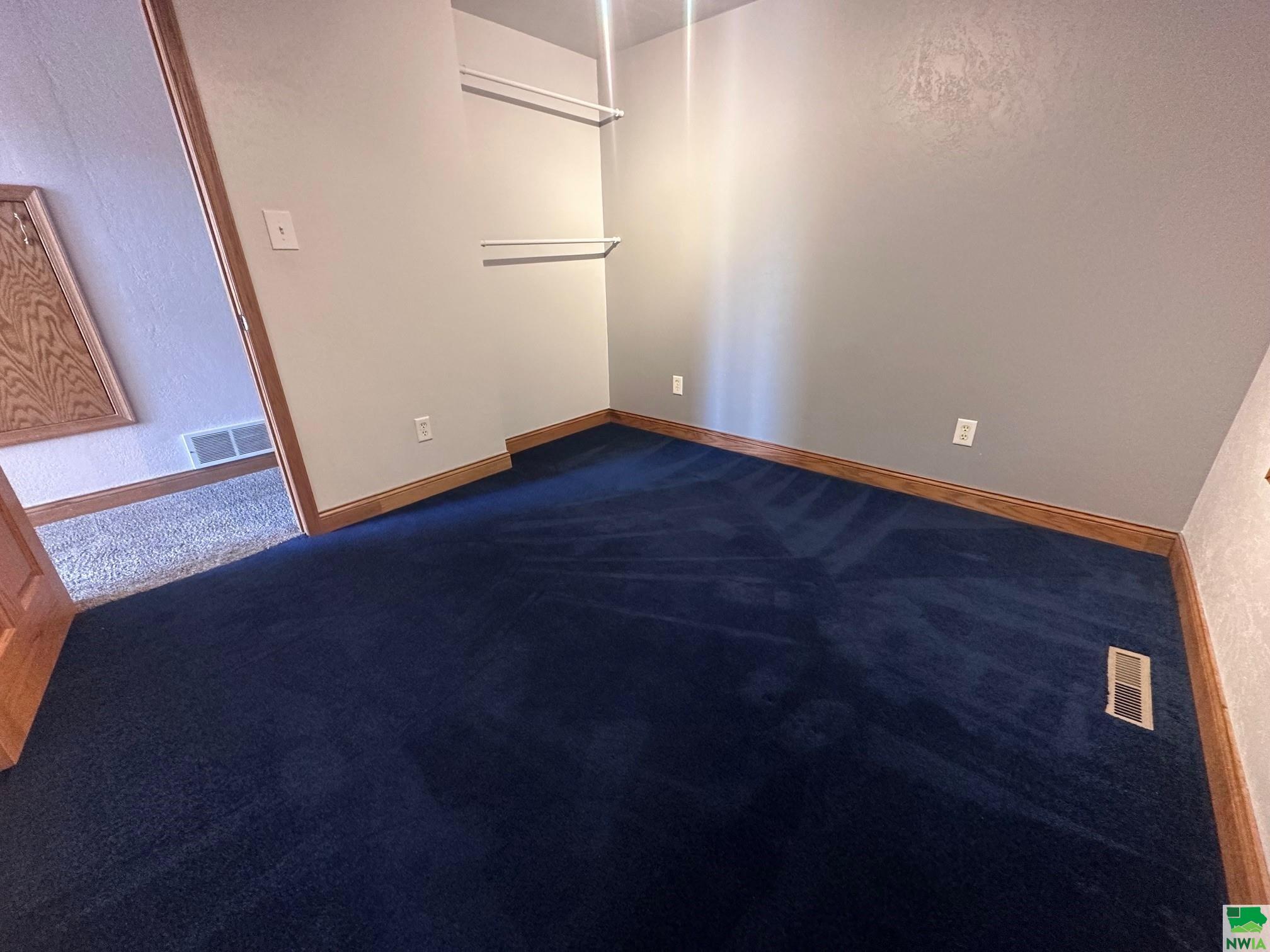 MLS #828691
