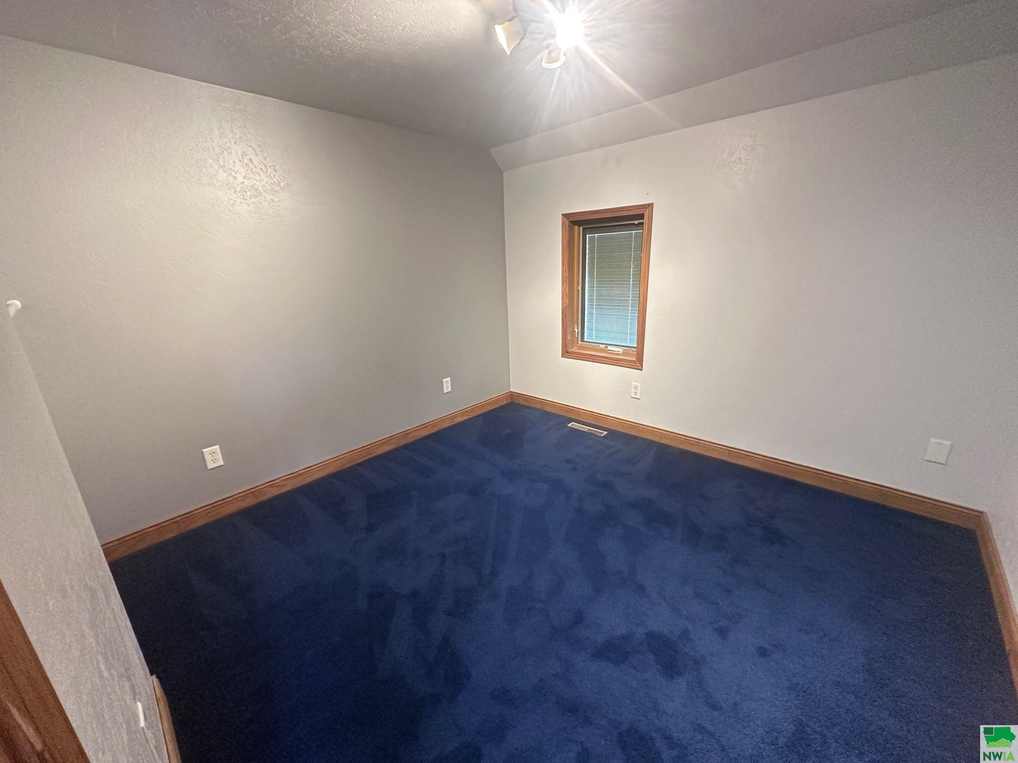 MLS #828691