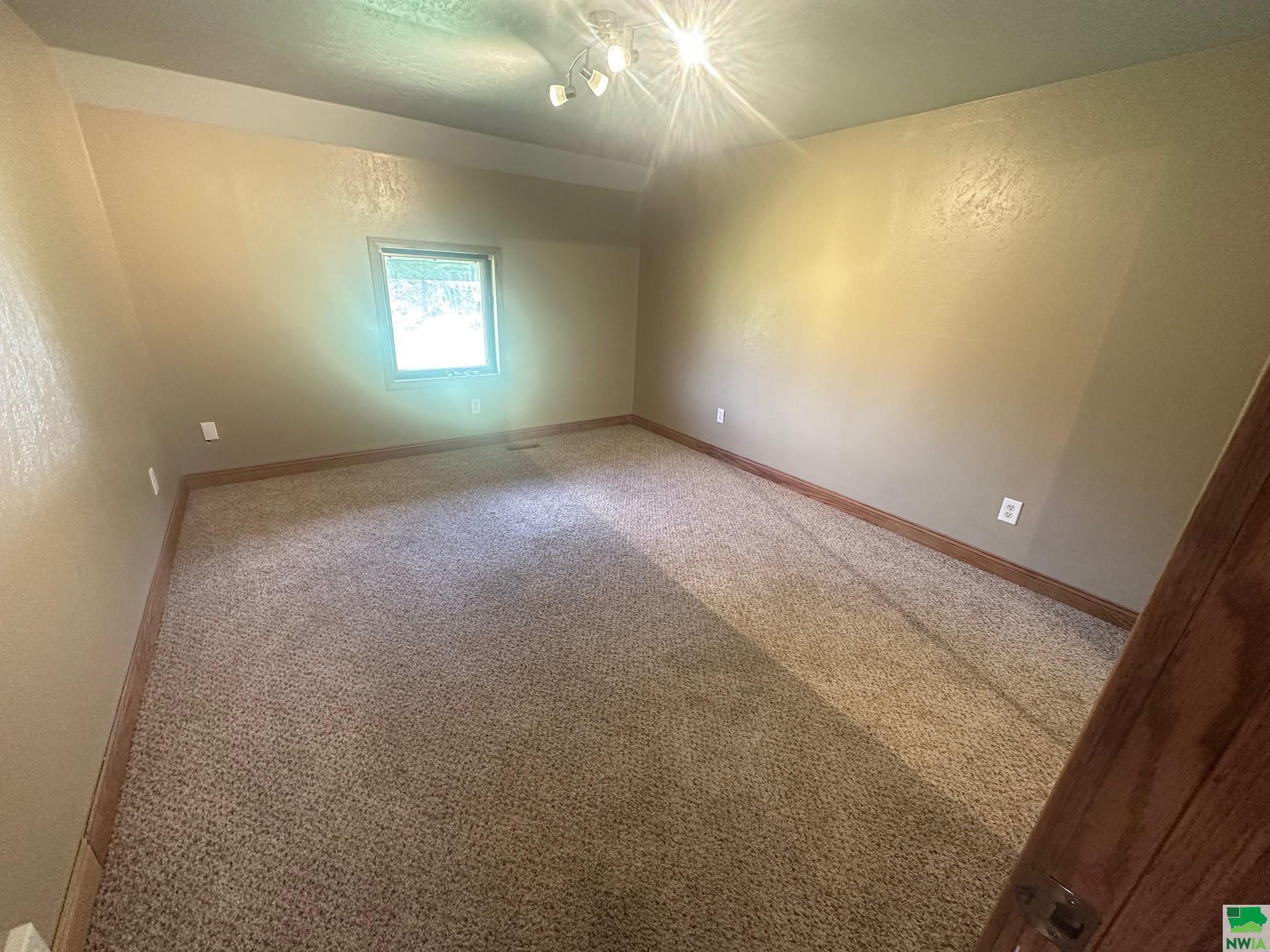 MLS #828691