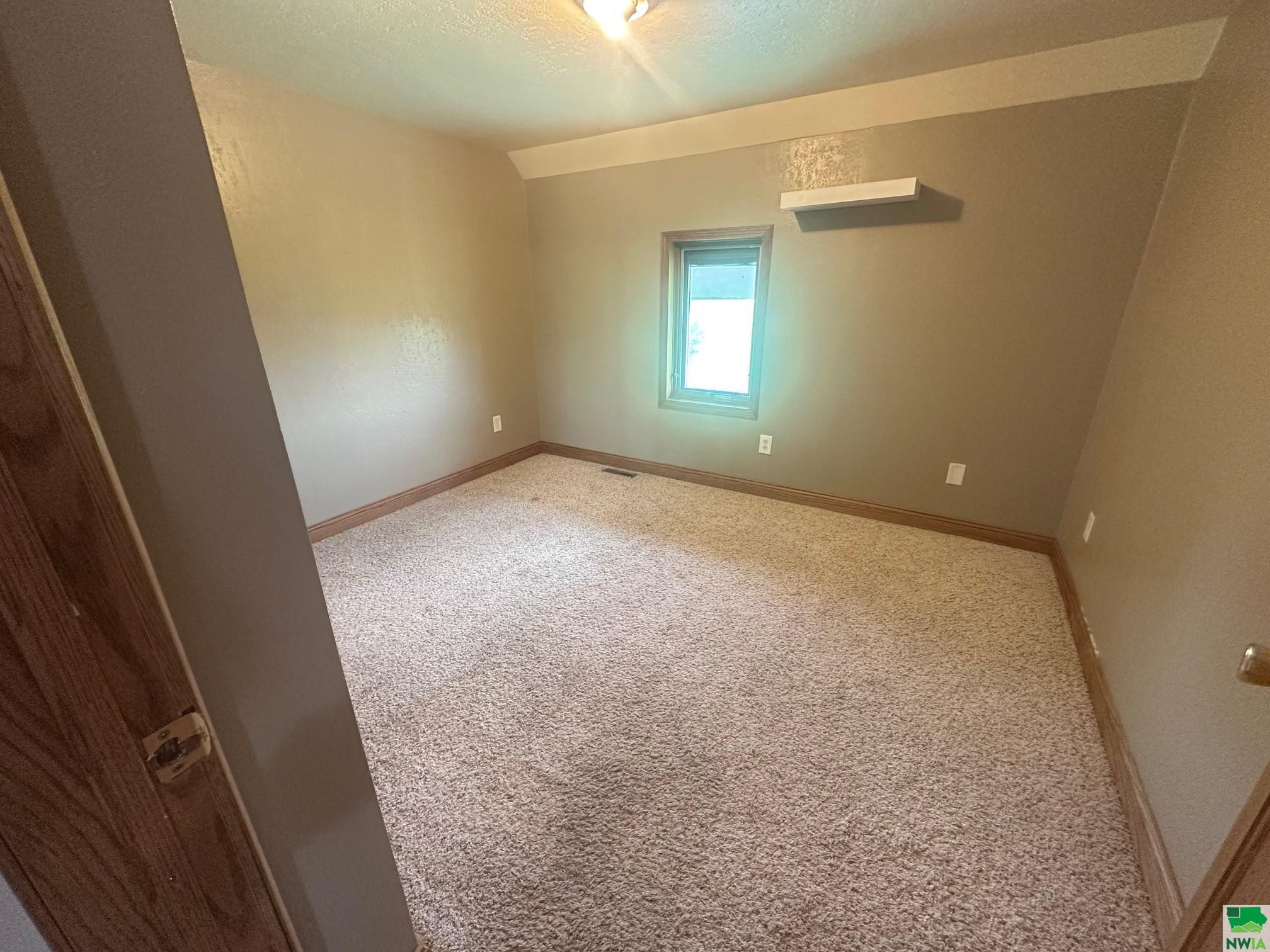 MLS #828691