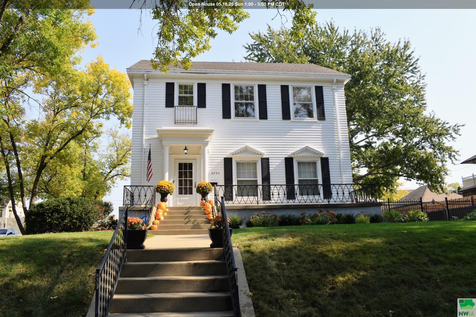 2932 Jackson Street, Sioux City, IA 51104 