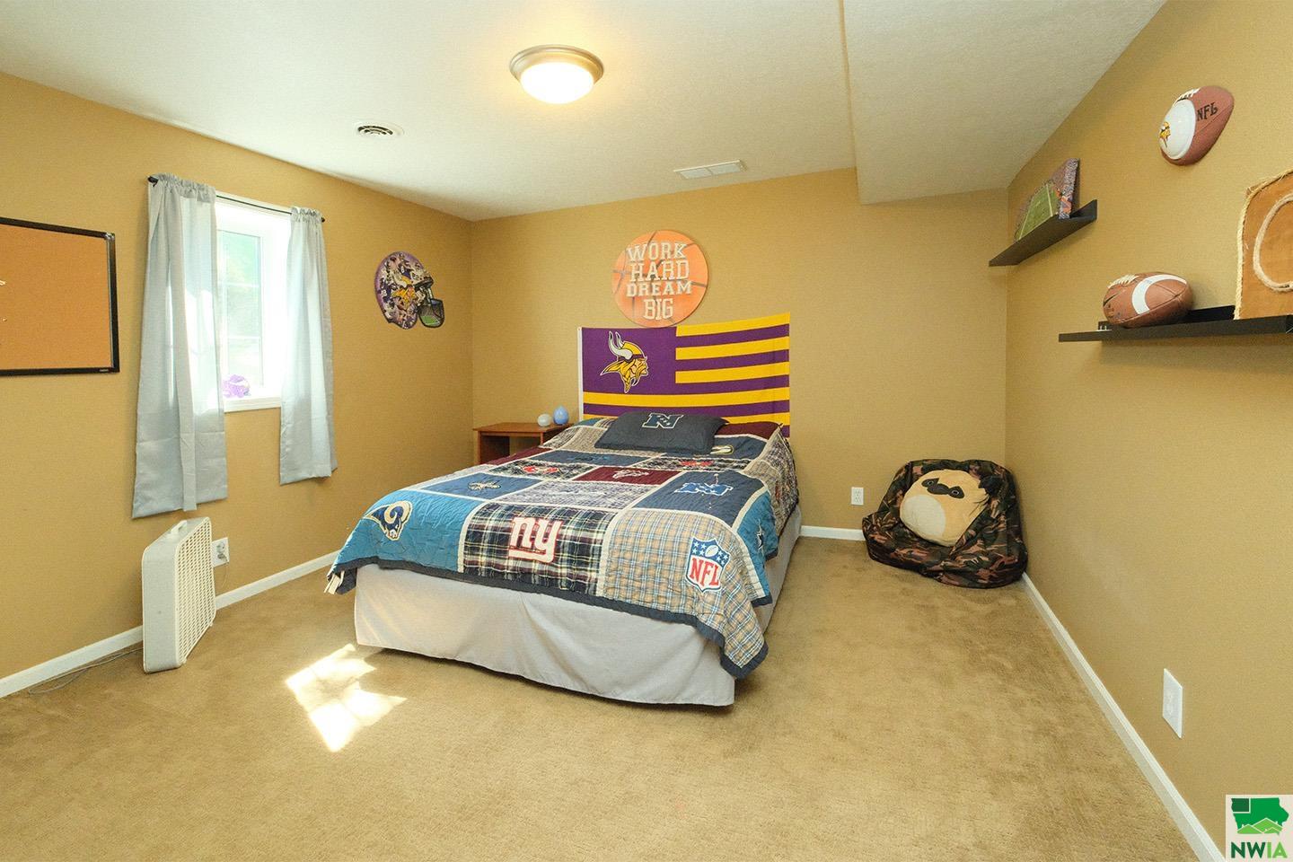 MLS #828698