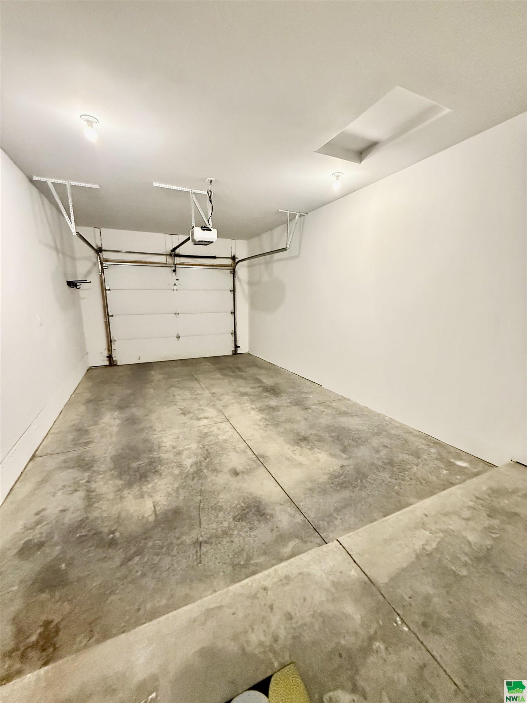 MLS #828701