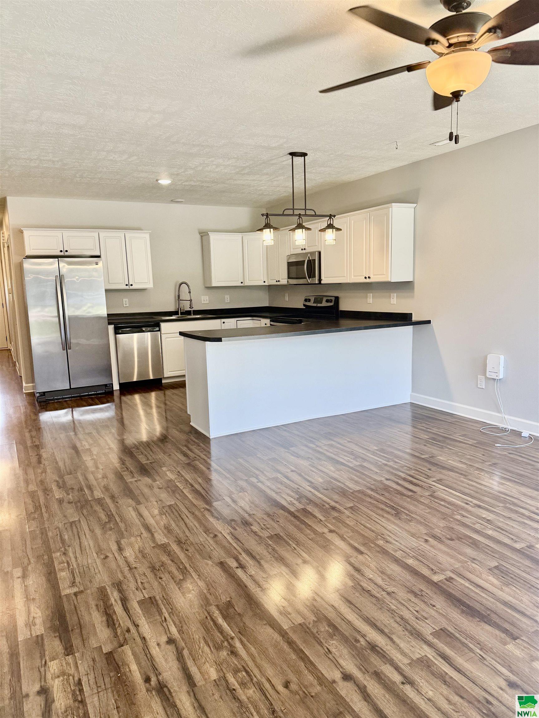 MLS #828701