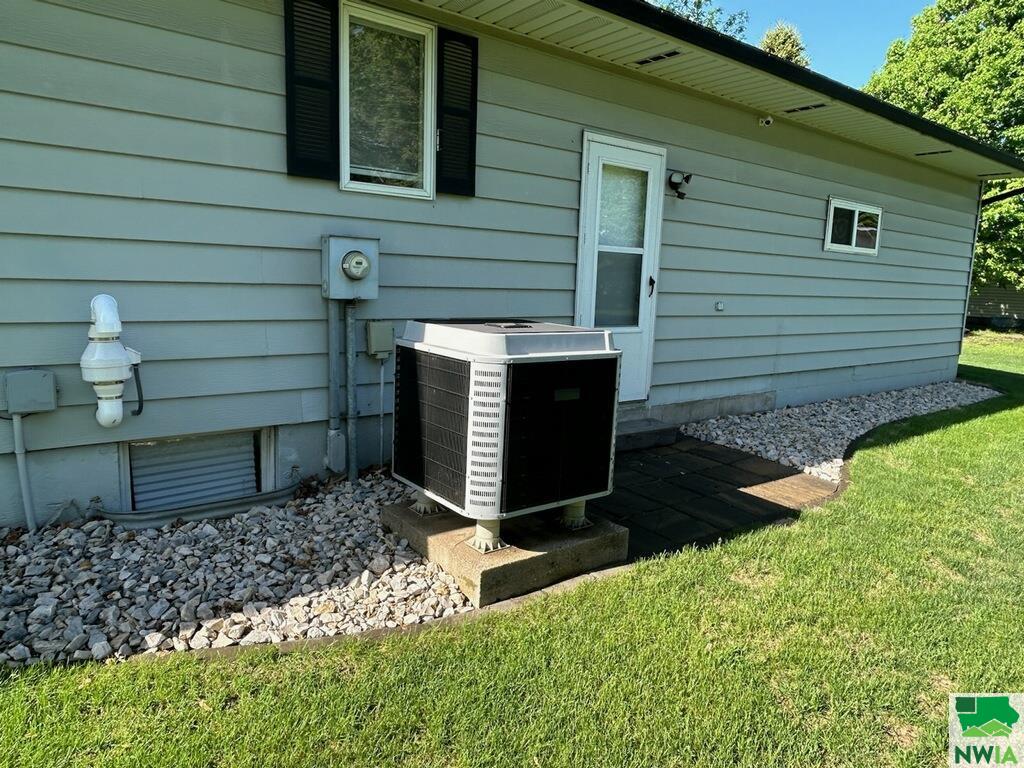MLS #828703