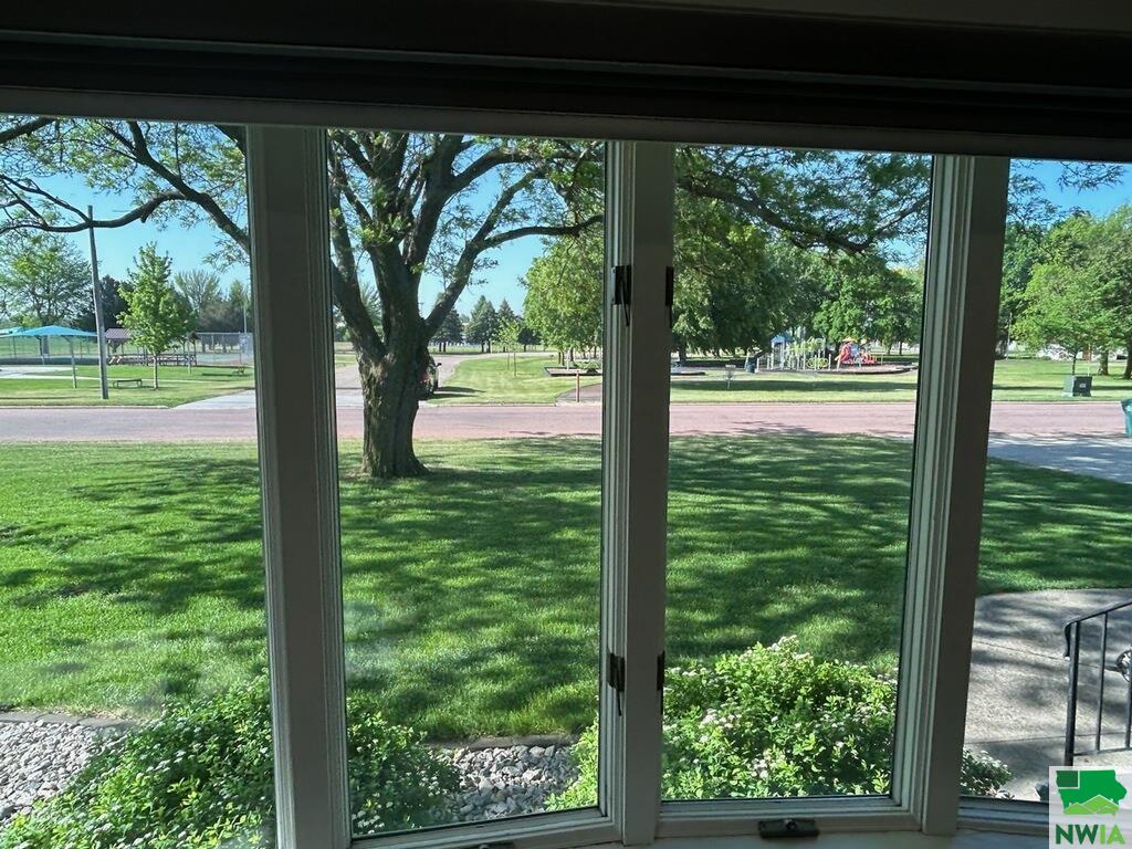 MLS #828703