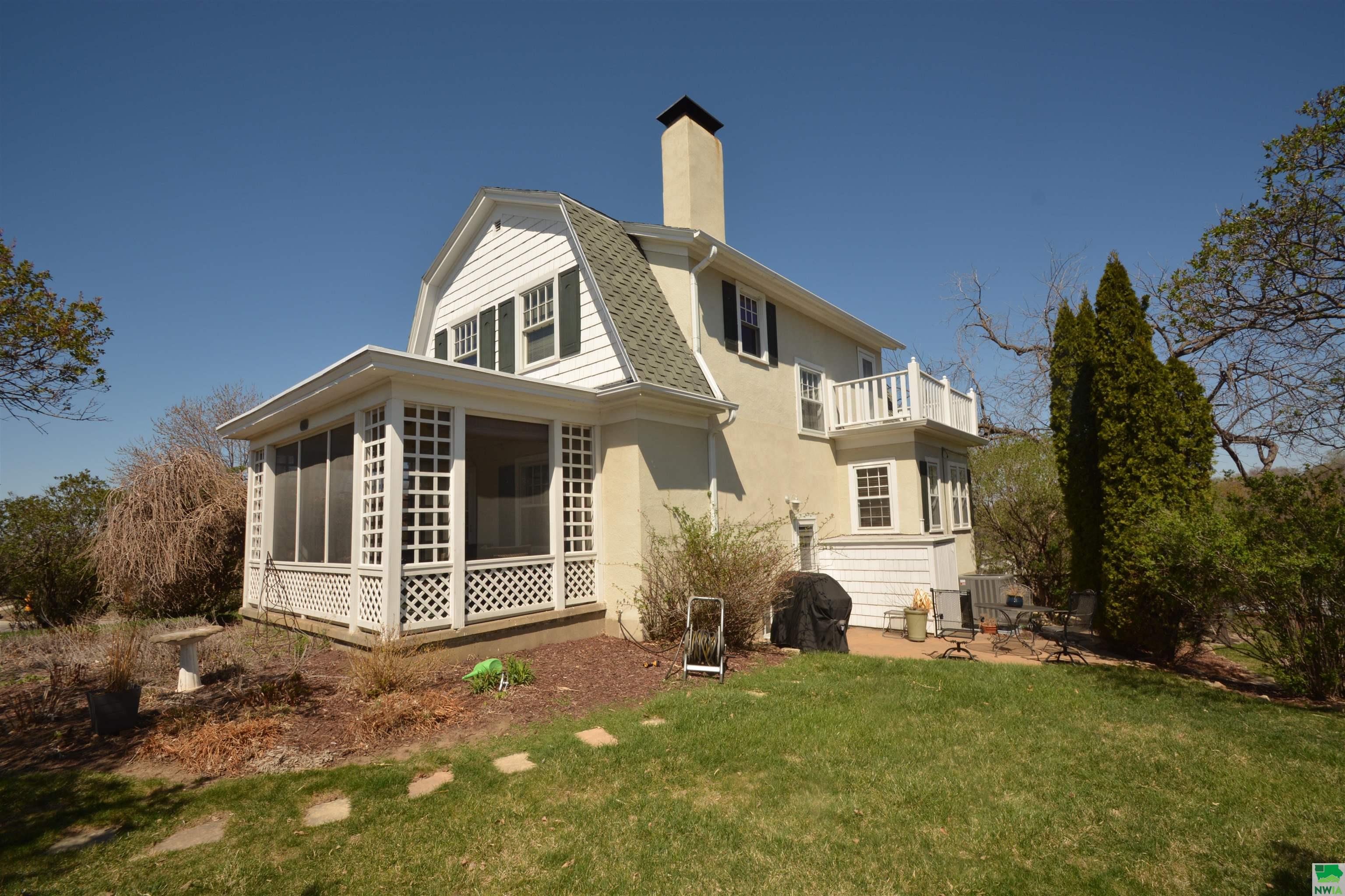 MLS #828704