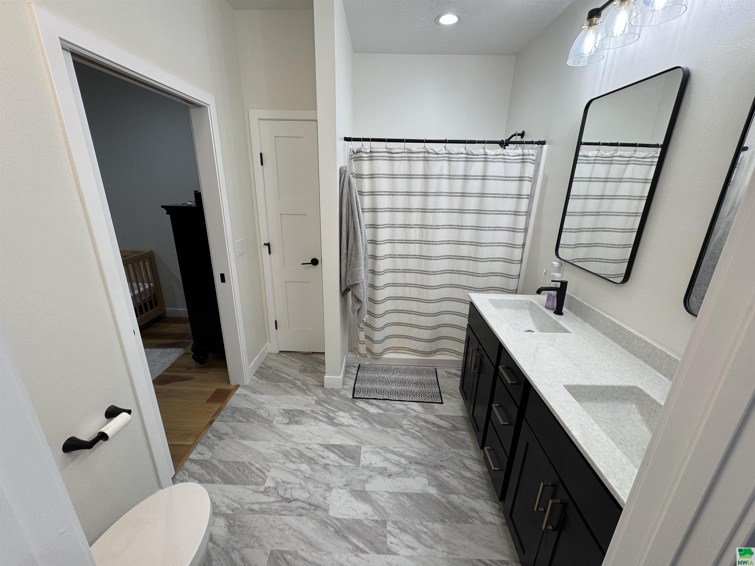 MLS #828705