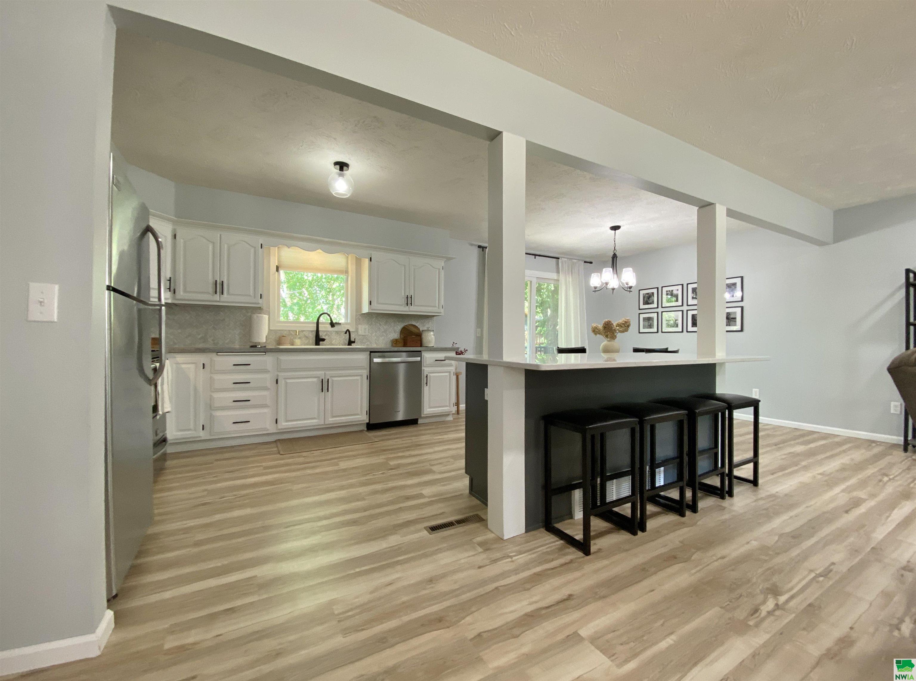 MLS #828713