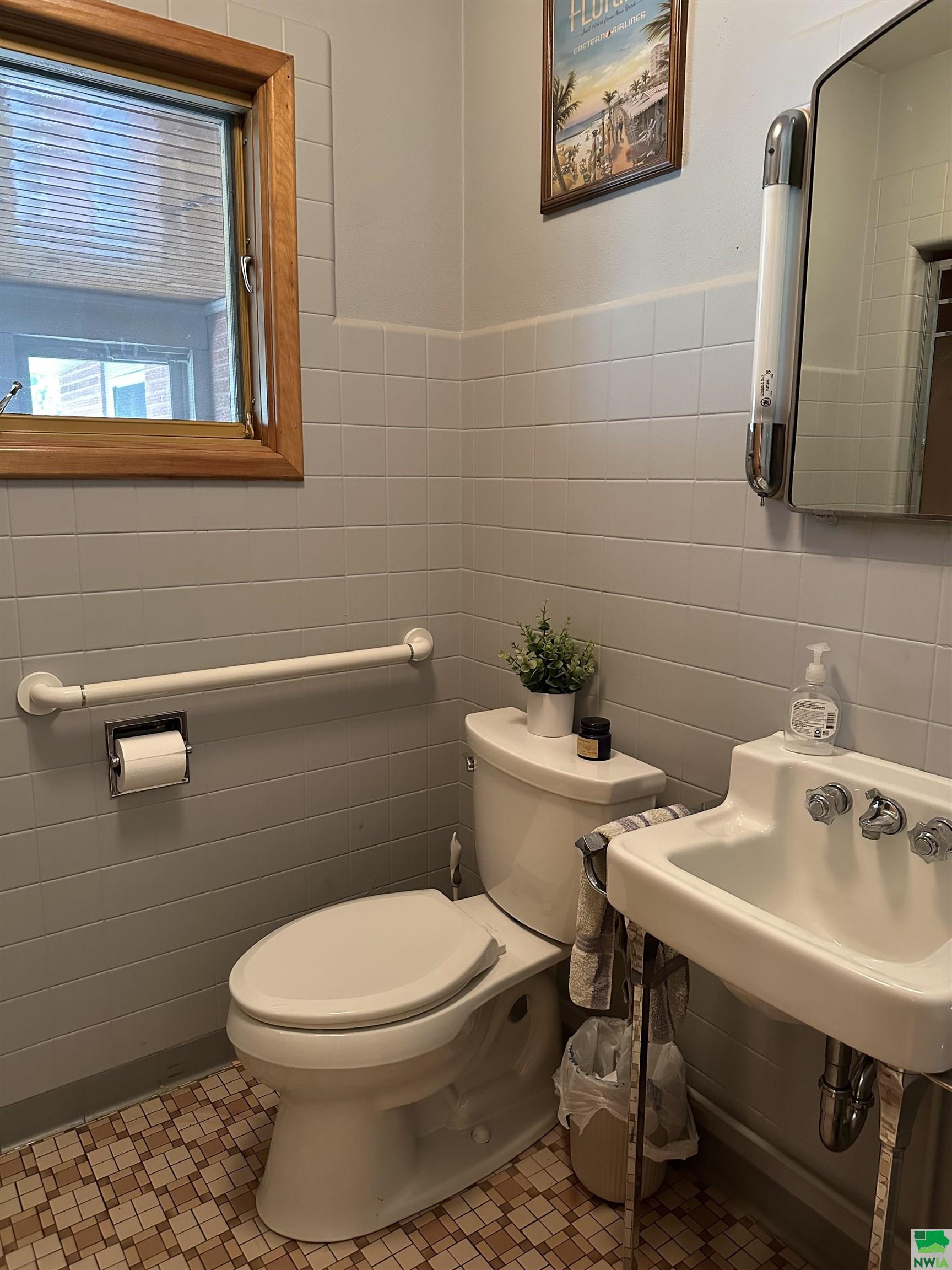 MLS #828717