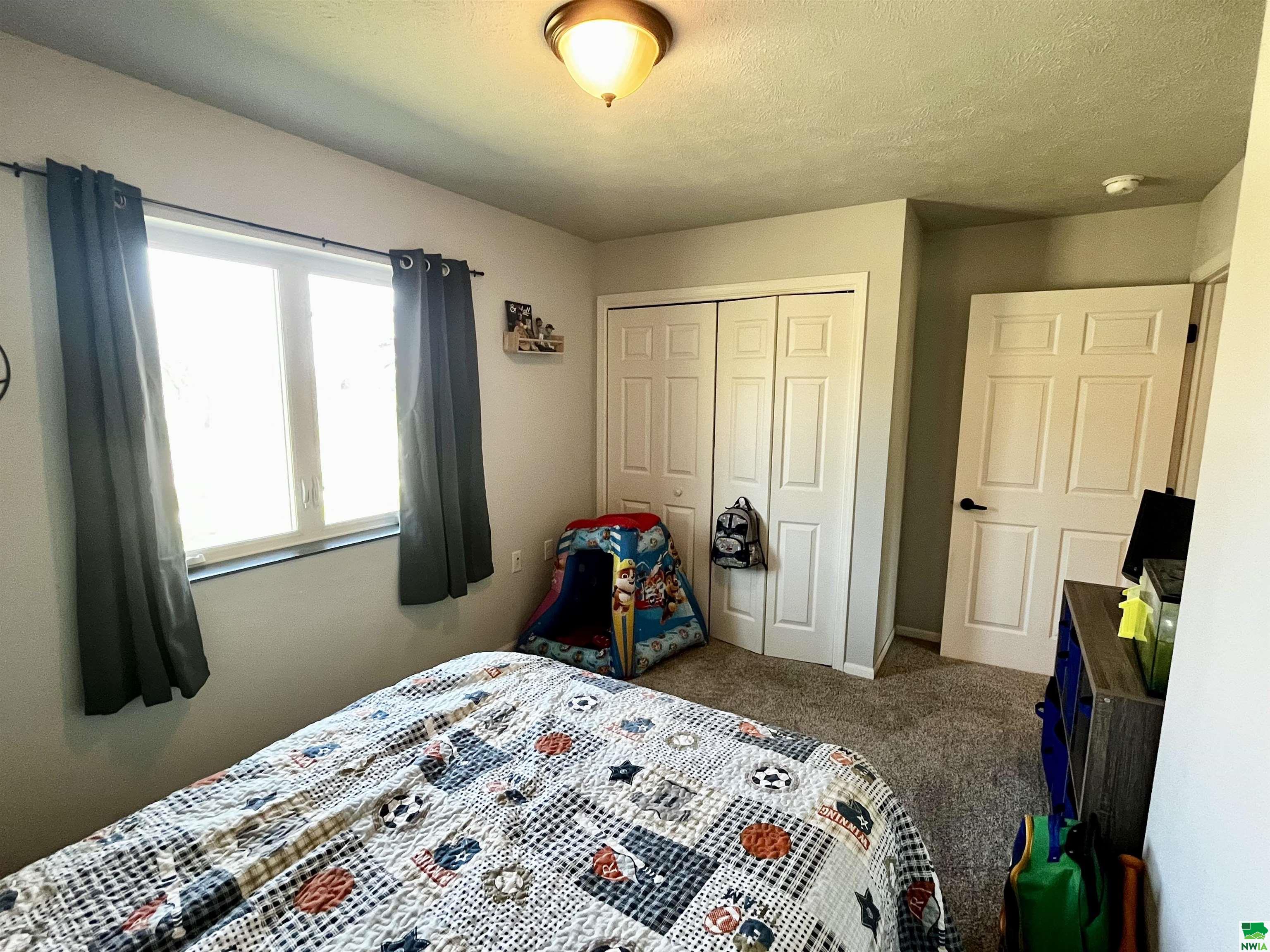 MLS #828718