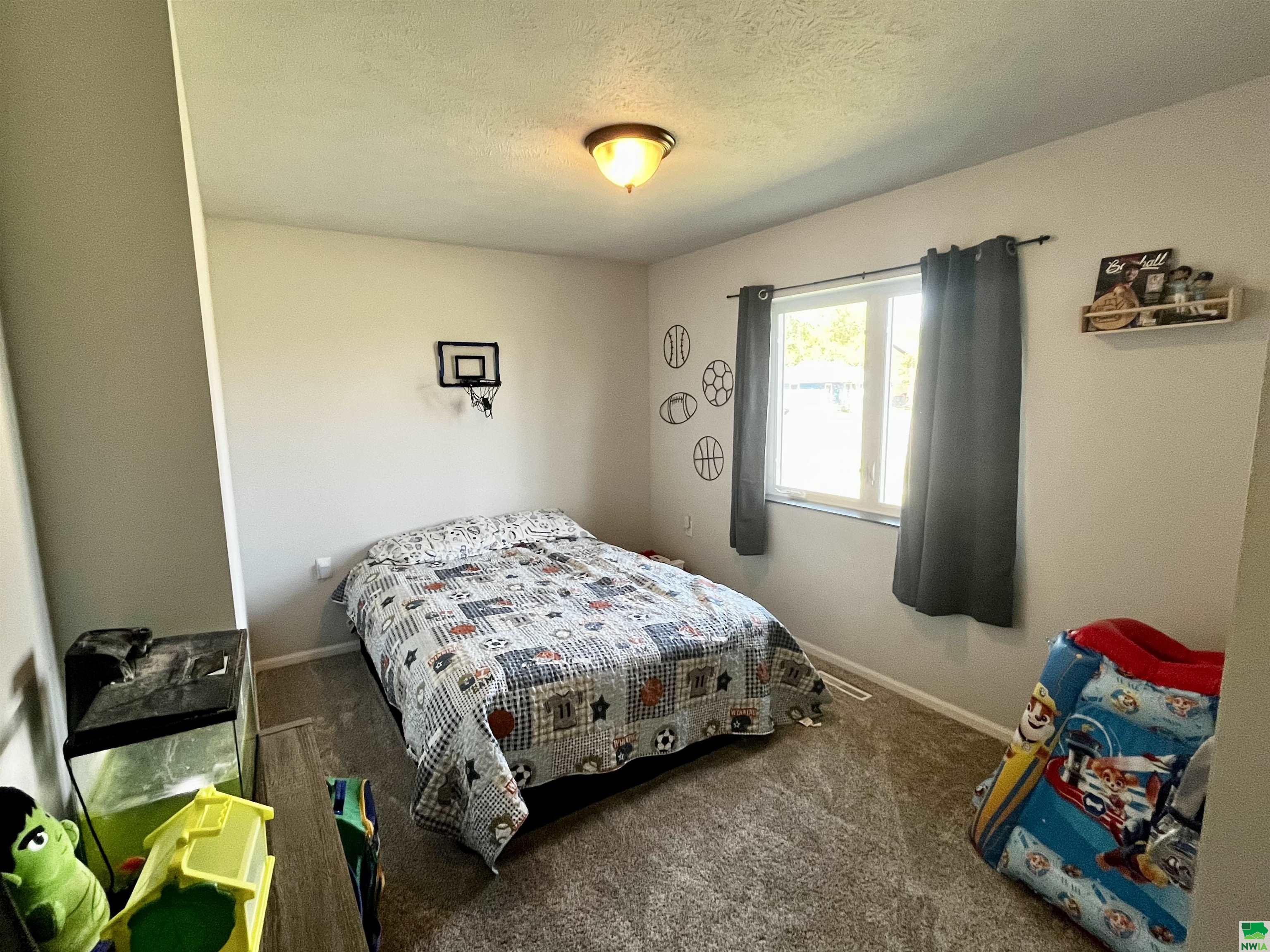 MLS #828718