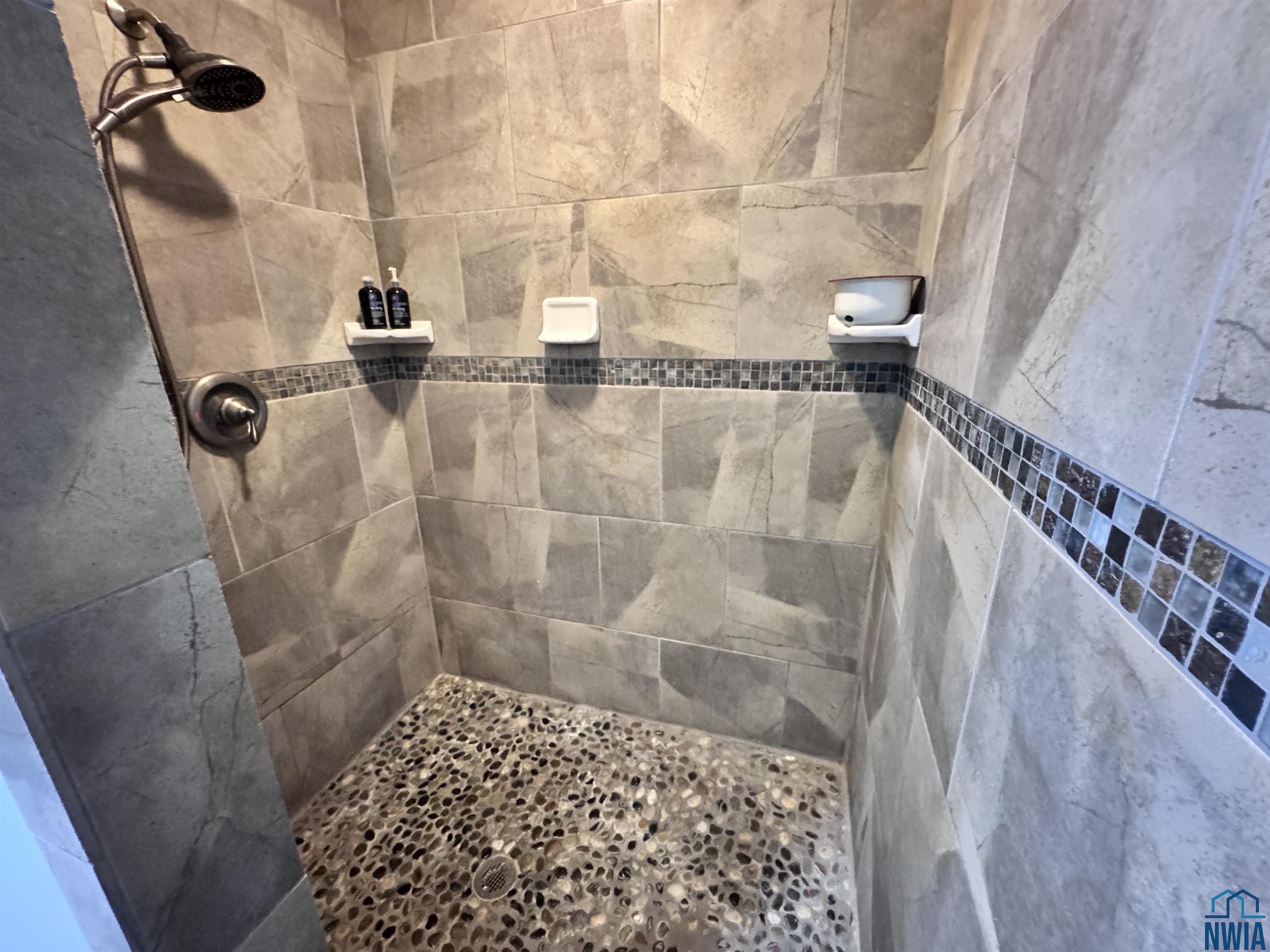 MLS #828721