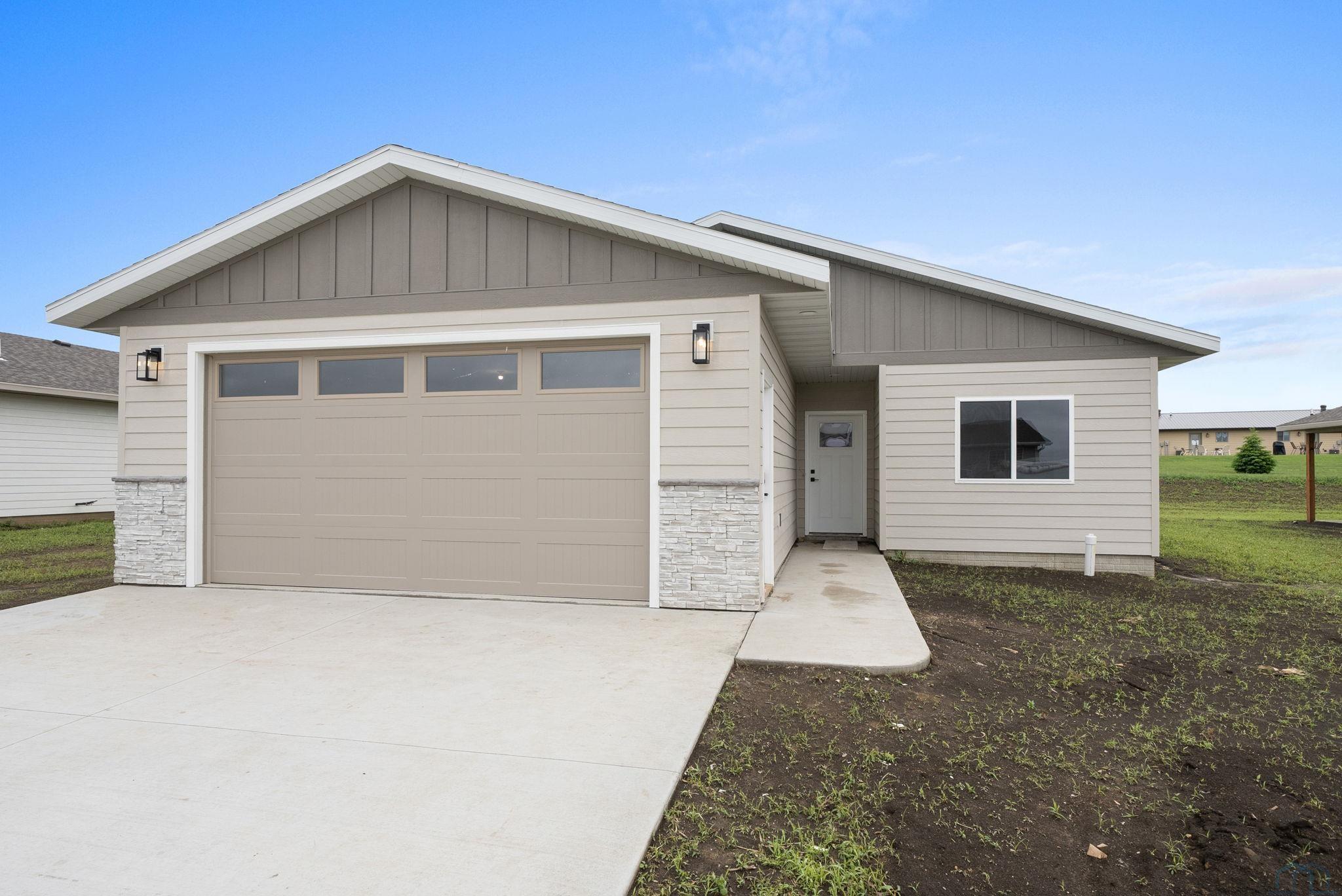 1006 6th Ave S, Rock Rapids, IA 51246 