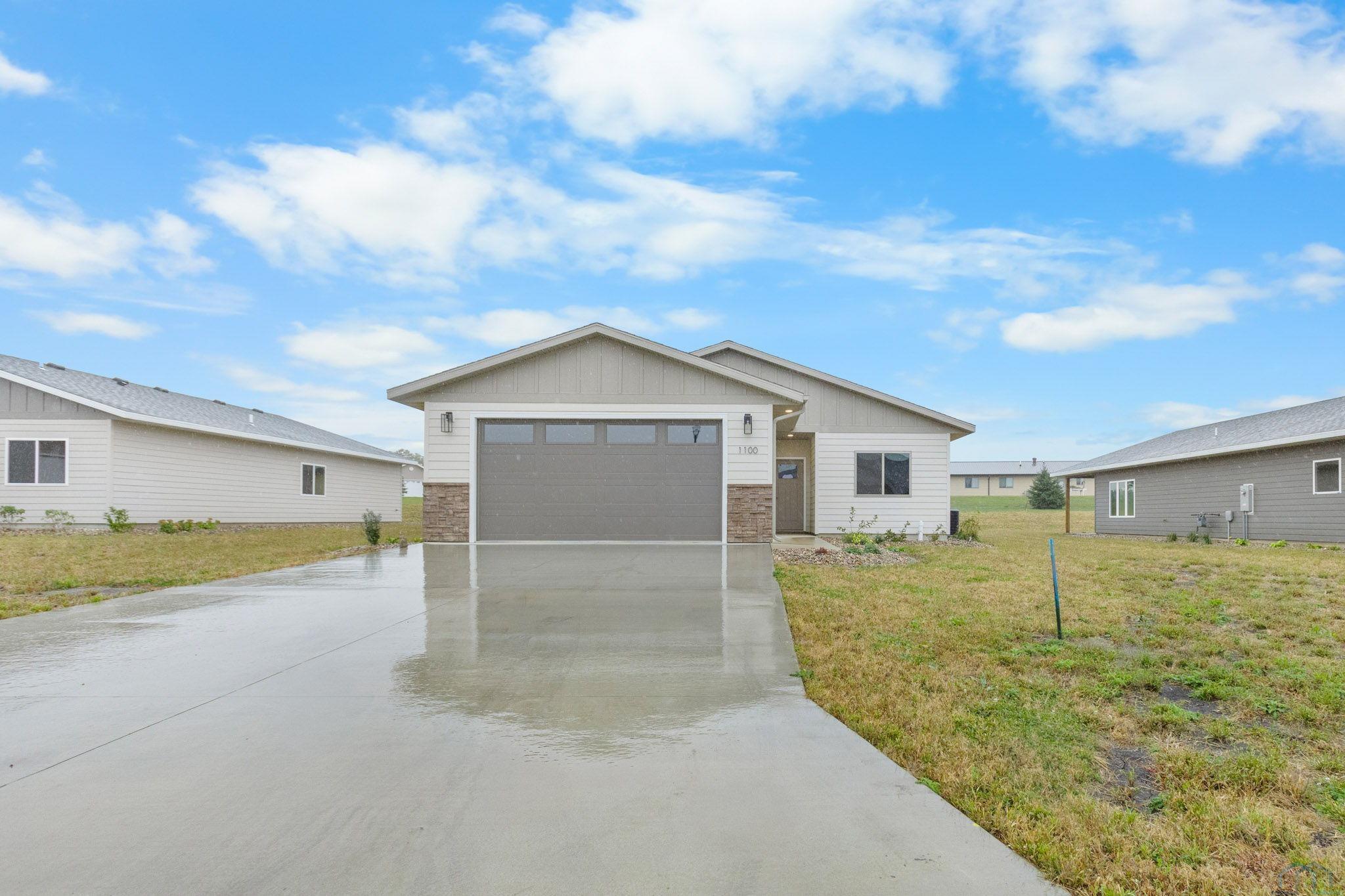 1100 6th Ave S, Rock Rapids, IA 51246 