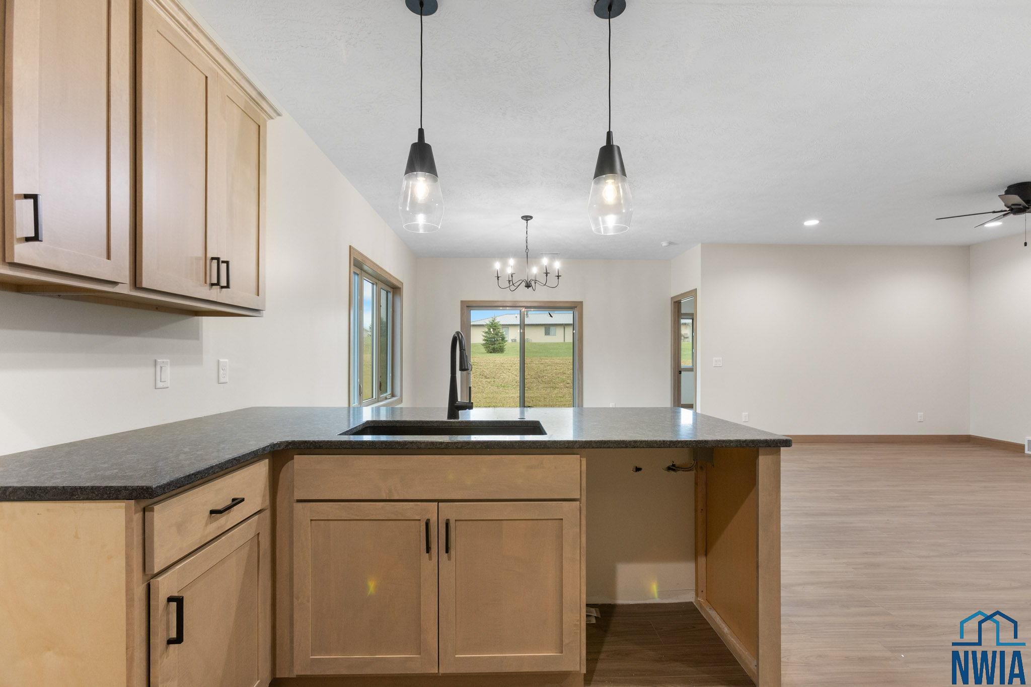 MLS #828725