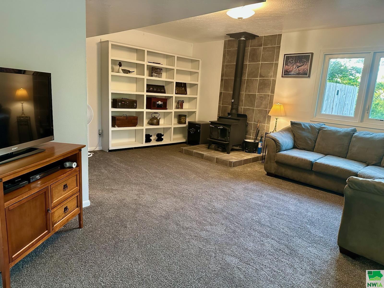 MLS #828727