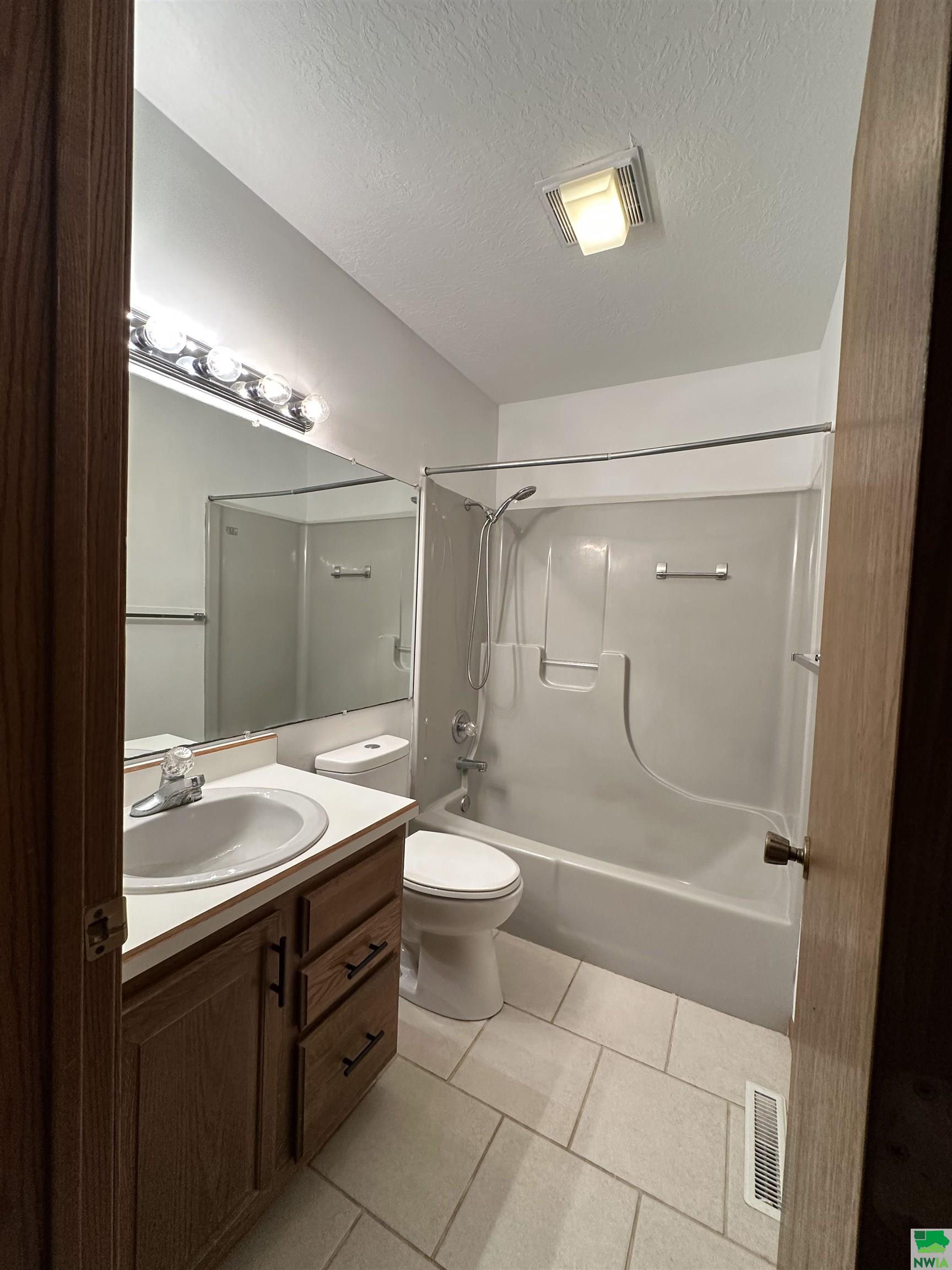 MLS #828729