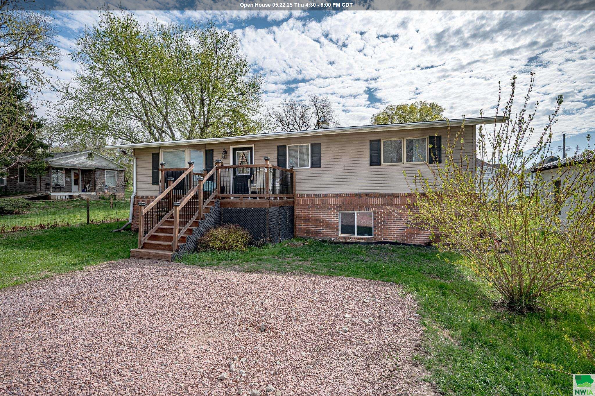 220 MAPLE ST, Bronson, IA 51007 