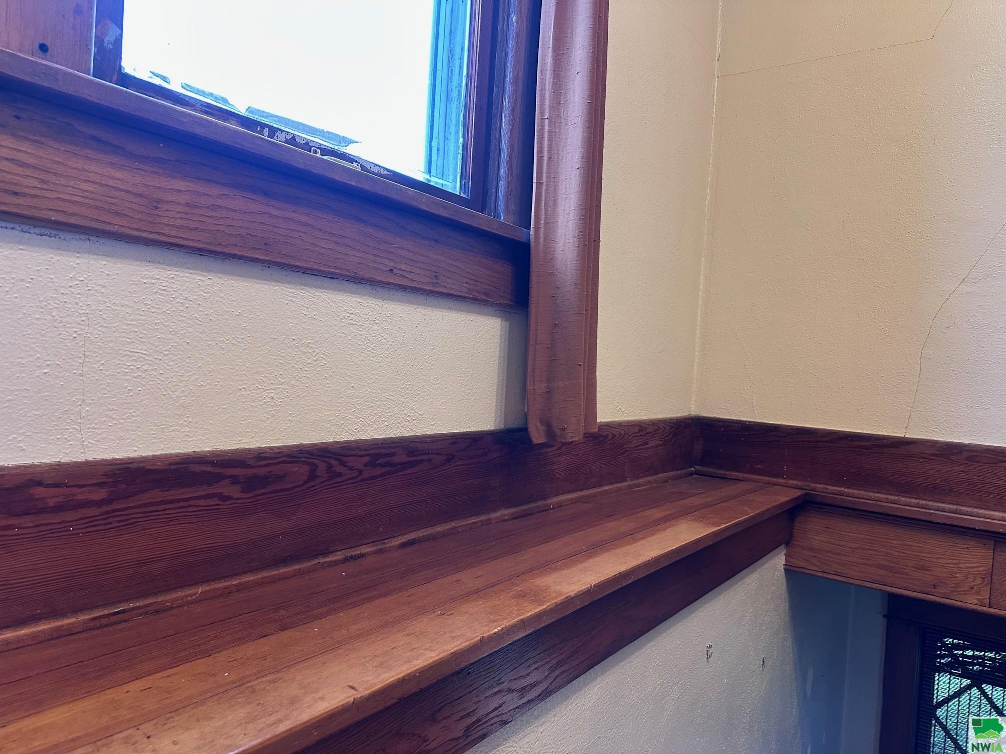MLS #828733
